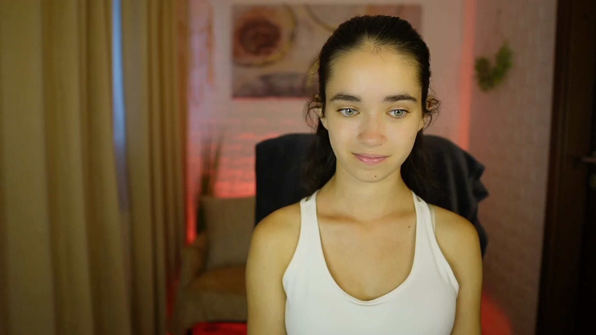 Gallery image thumbnail from Gia_Paige18's myfreecams stream on, 08/15/2024, 10:10 image 2 of 20