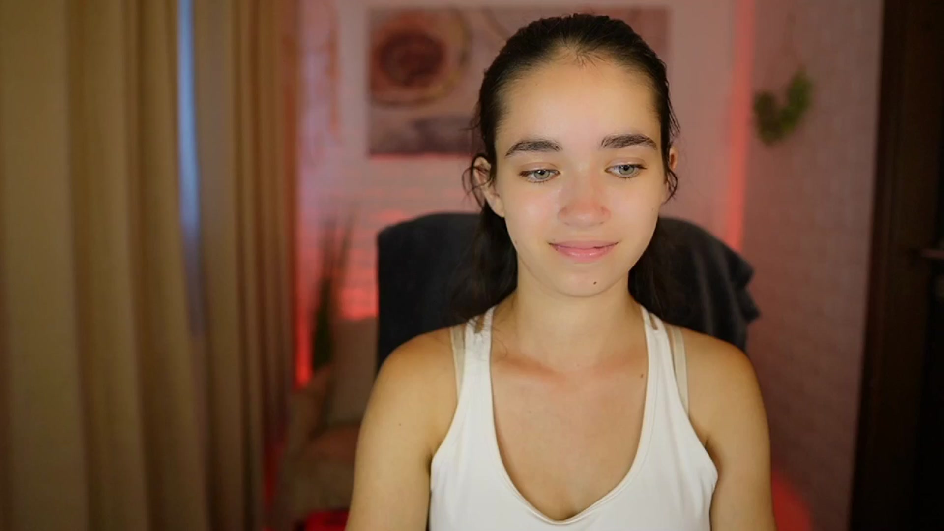 Gallery image thumbnail from Gia_Paige18's myfreecams stream on, 08/15/2024, 11:15 image 20 of 20