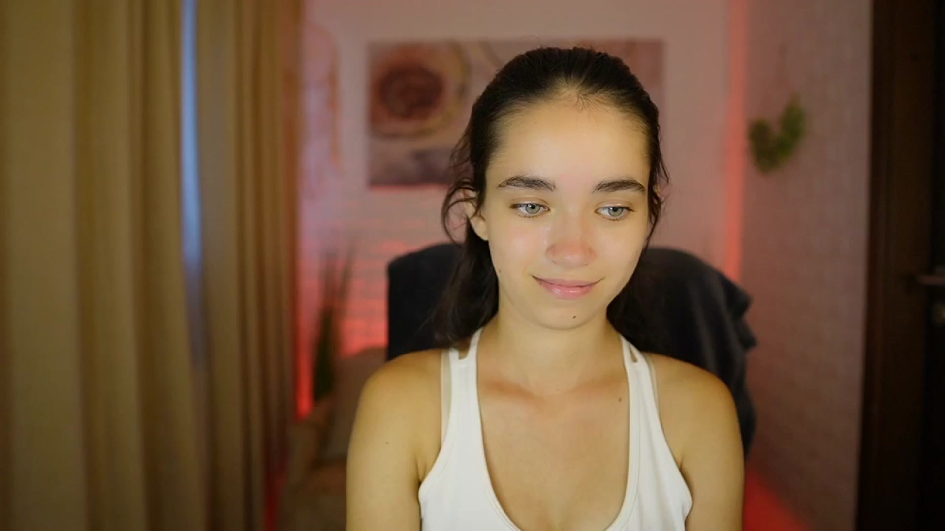 Gallery image thumbnail from Gia_Paige18's myfreecams stream on, 08/15/2024, 12:06 image 1 of 20