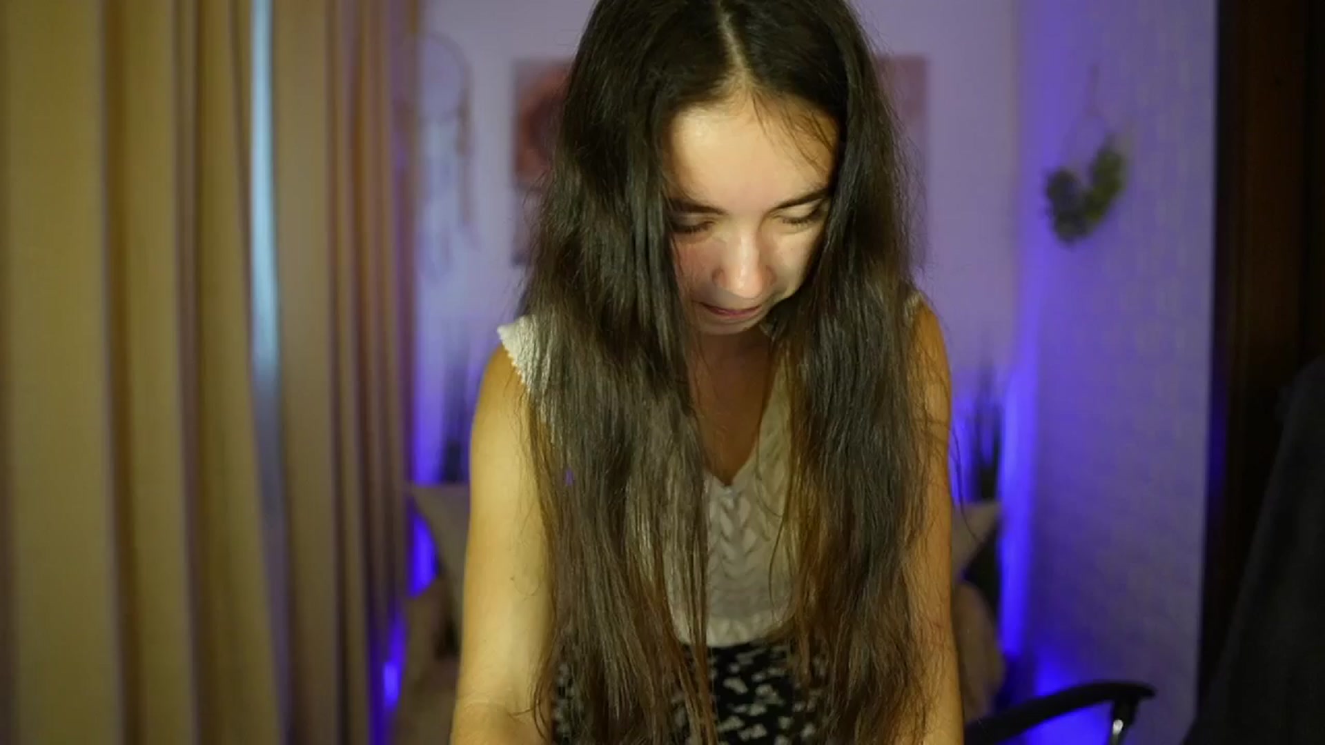 Gallery image thumbnail from Gia_Paige18's myfreecams stream on, 08/16/2024, 08:26 image 3 of 20