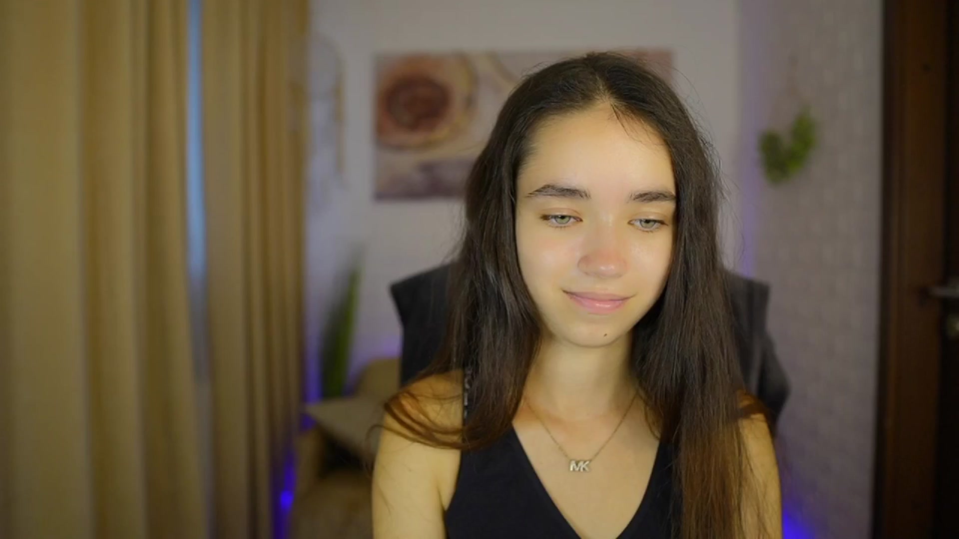 Gallery image thumbnail from Gia_Paige18's myfreecams stream on, 08/17/2024, 09:11 image 2 of 20