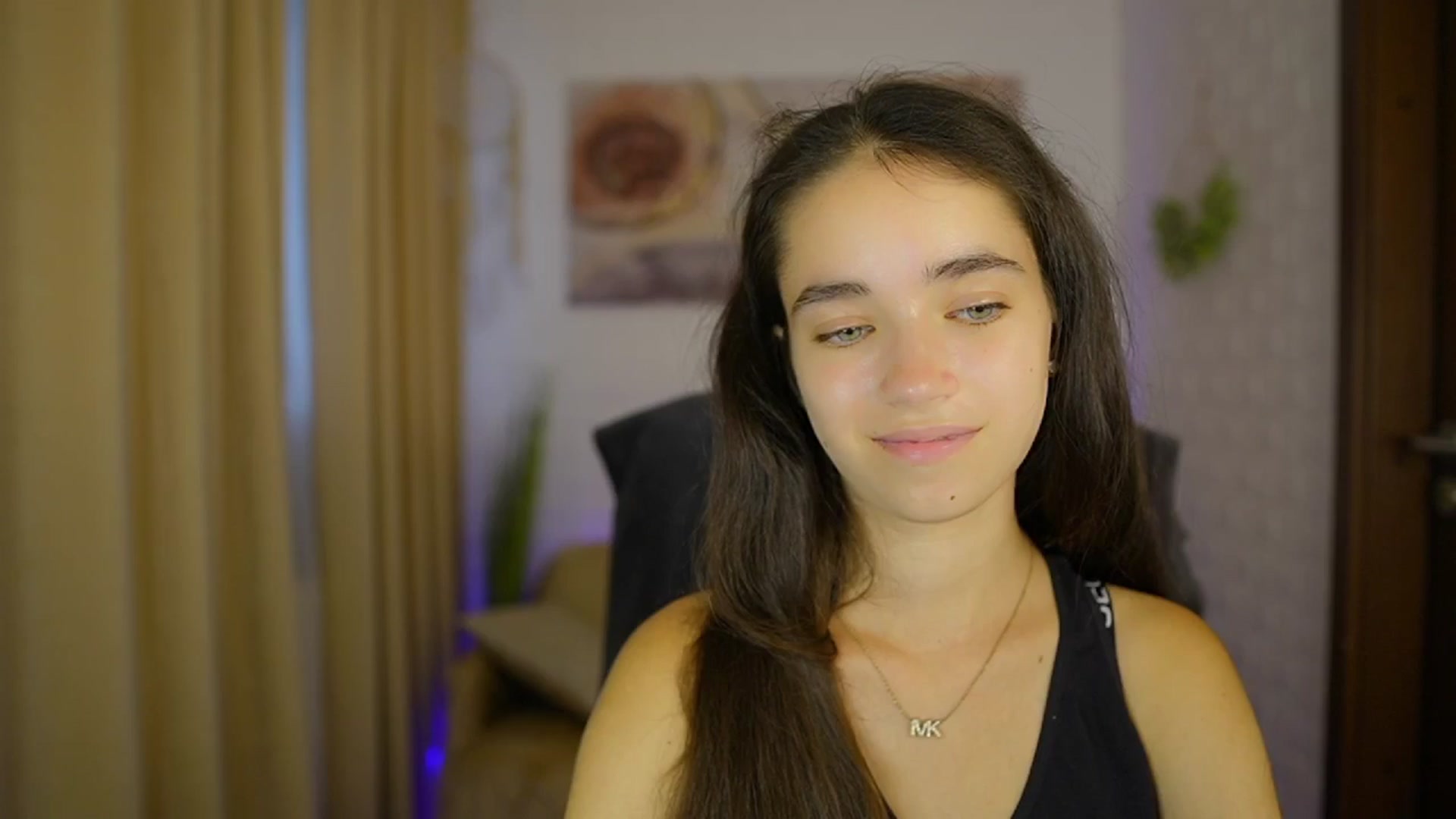 Gallery image thumbnail from Gia_Paige18's myfreecams stream on, 08/17/2024, 09:57 image 7 of 20