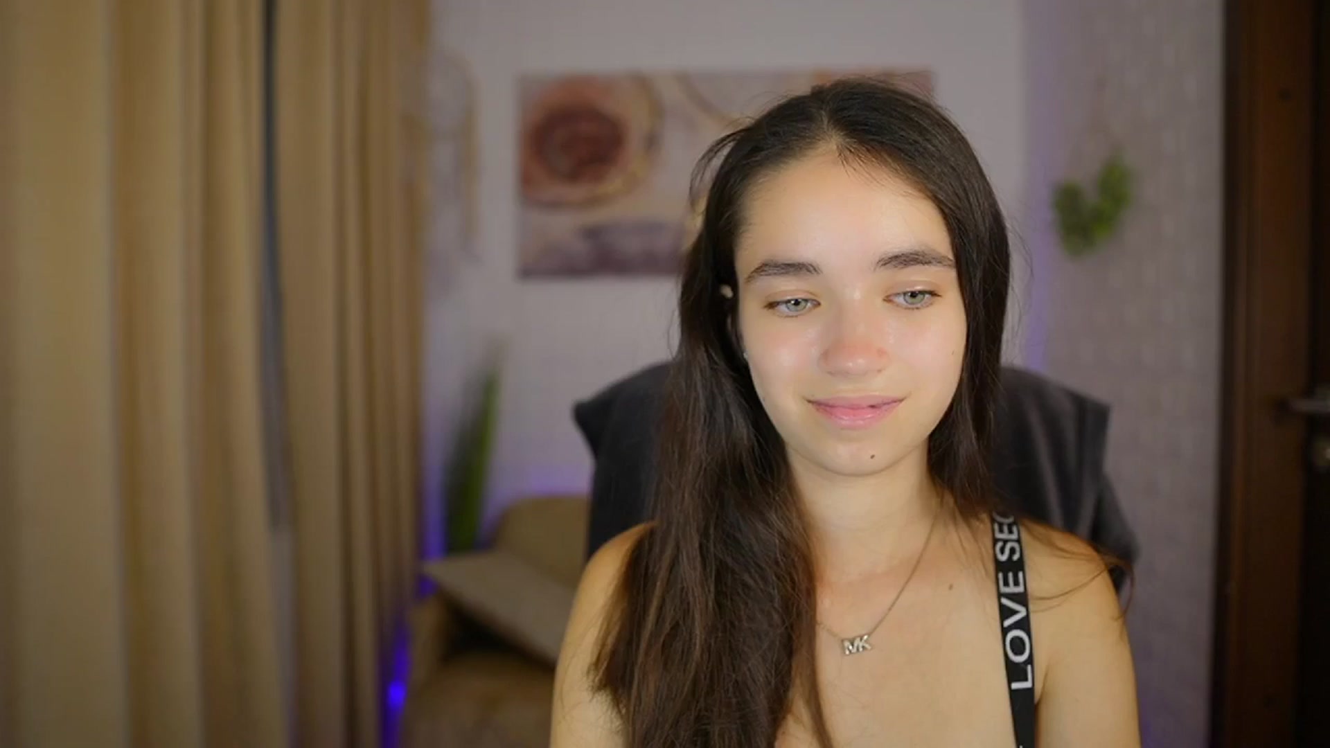 Gallery image thumbnail from Gia_Paige18's myfreecams stream on, 08/17/2024, 10:36 image 20 of 20
