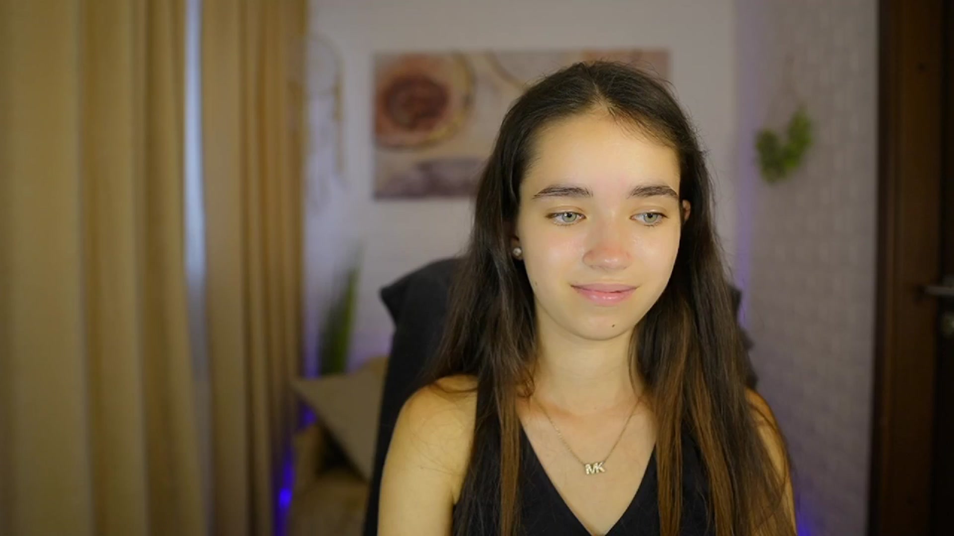 Gallery image thumbnail from Gia_Paige18's myfreecams stream on, 08/17/2024, 14:52 image 19 of 20