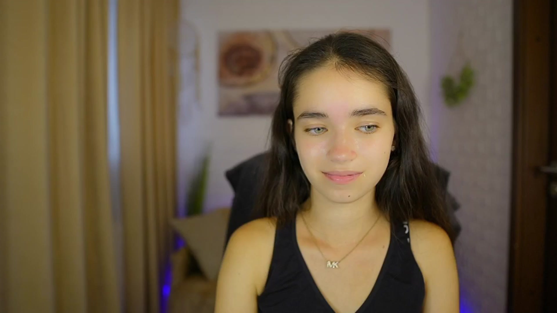 Gallery image thumbnail from Gia_Paige18's myfreecams stream on, 08/17/2024, 14:52 image 1 of 20