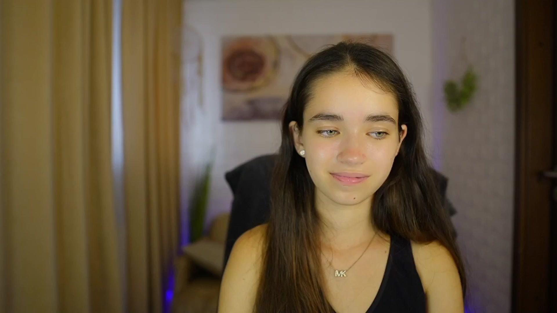 Gallery image thumbnail from Gia_Paige18's myfreecams stream on, 08/17/2024, 15:32 image 4 of 20