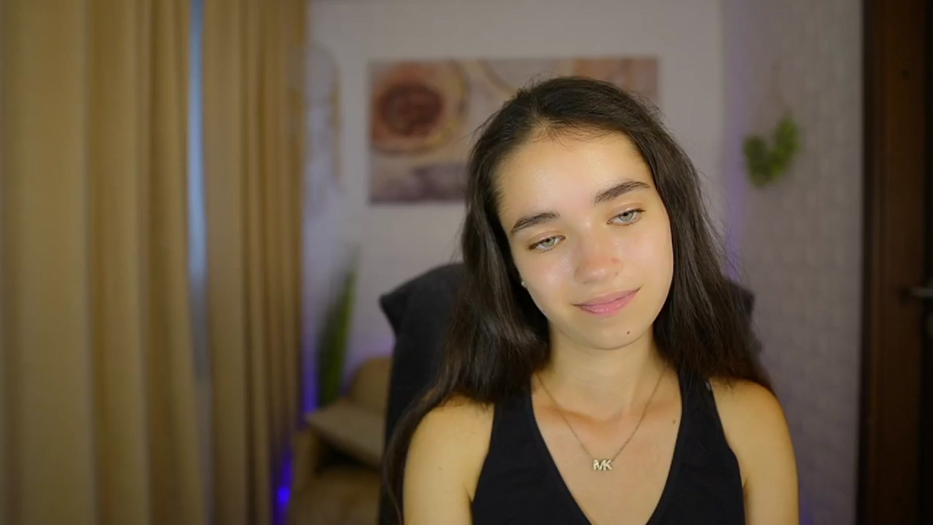 Gallery image thumbnail from Gia_Paige18's myfreecams stream on, 08/17/2024, 16:16 image 16 of 20