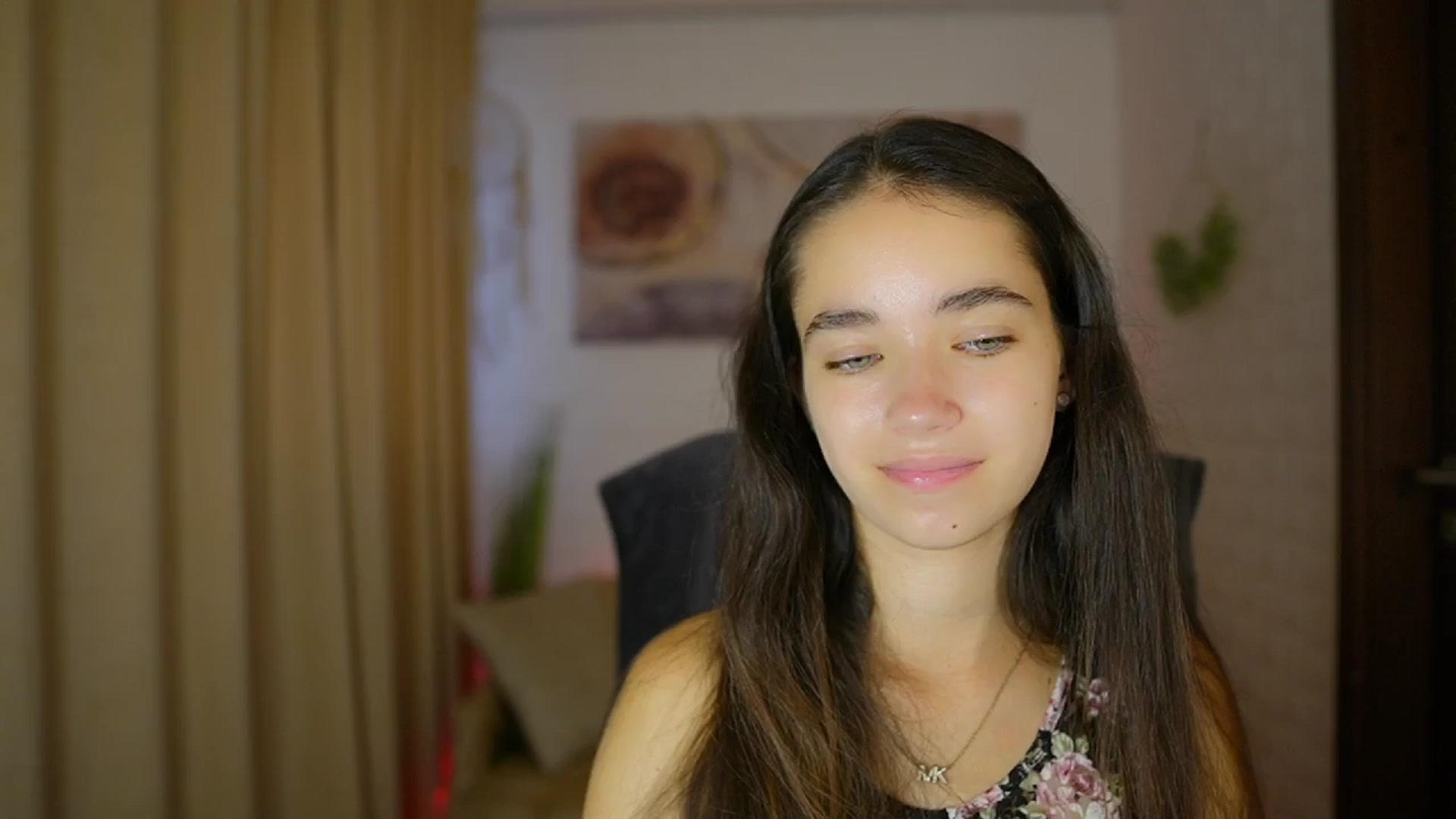 Gallery image thumbnail from Gia_Paige18's myfreecams stream on, 08/18/2024, 09:27 image 12 of 20