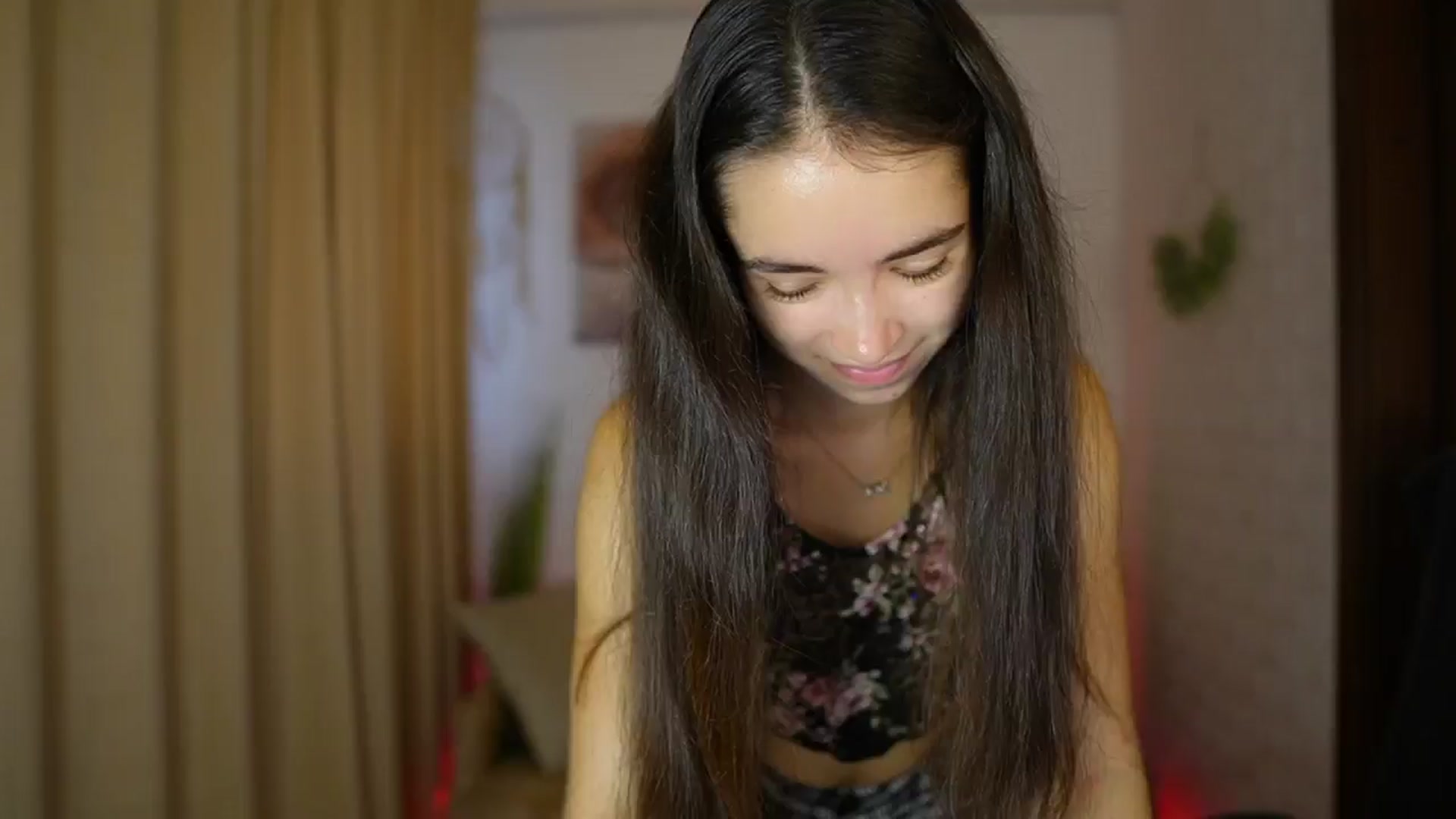 Gallery image thumbnail from Gia_Paige18's myfreecams stream on, 08/18/2024, 09:57 image 3 of 20
