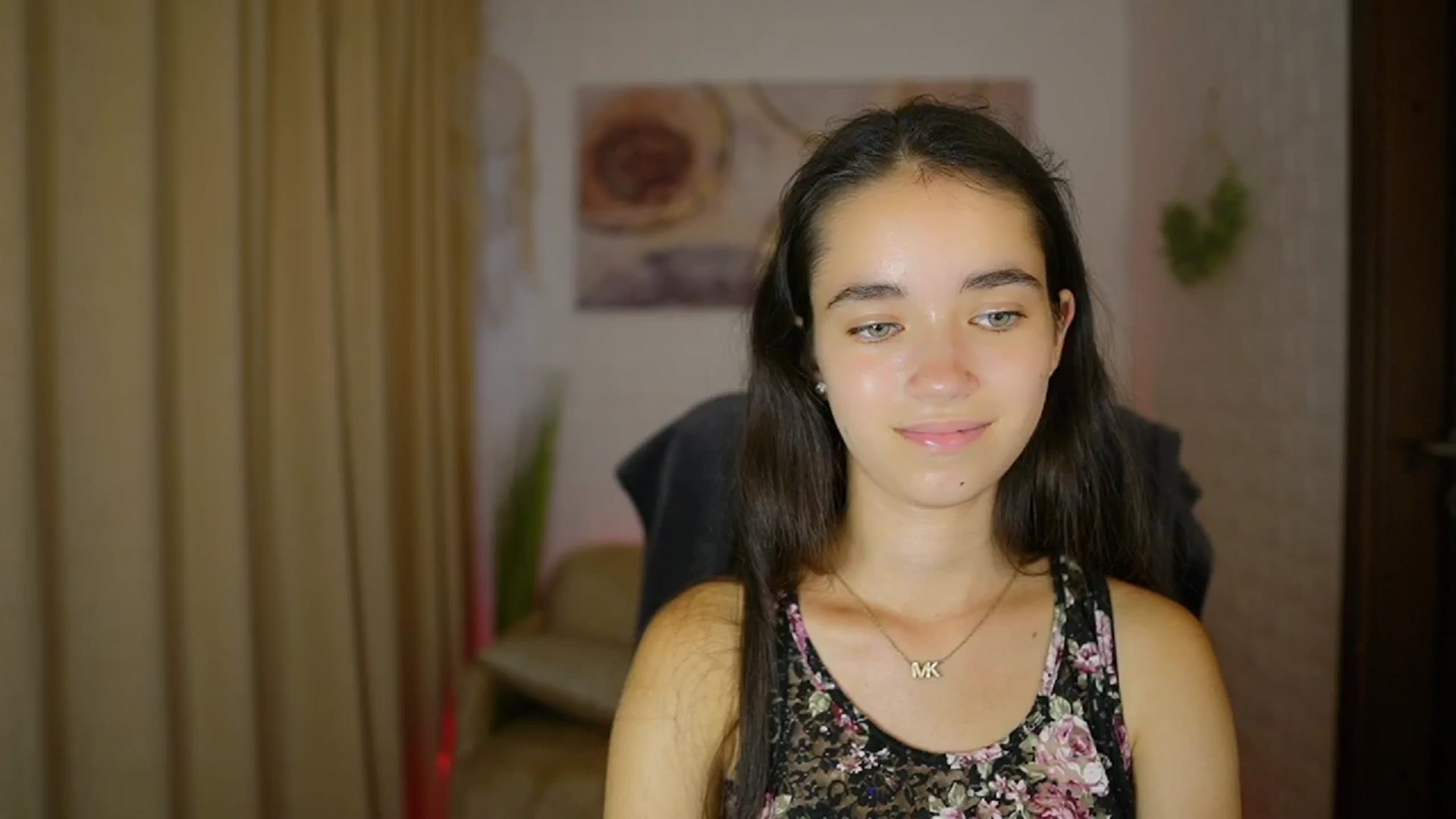 Gallery image thumbnail from Gia_Paige18's myfreecams stream on, 08/18/2024, 17:43 image 3 of 20