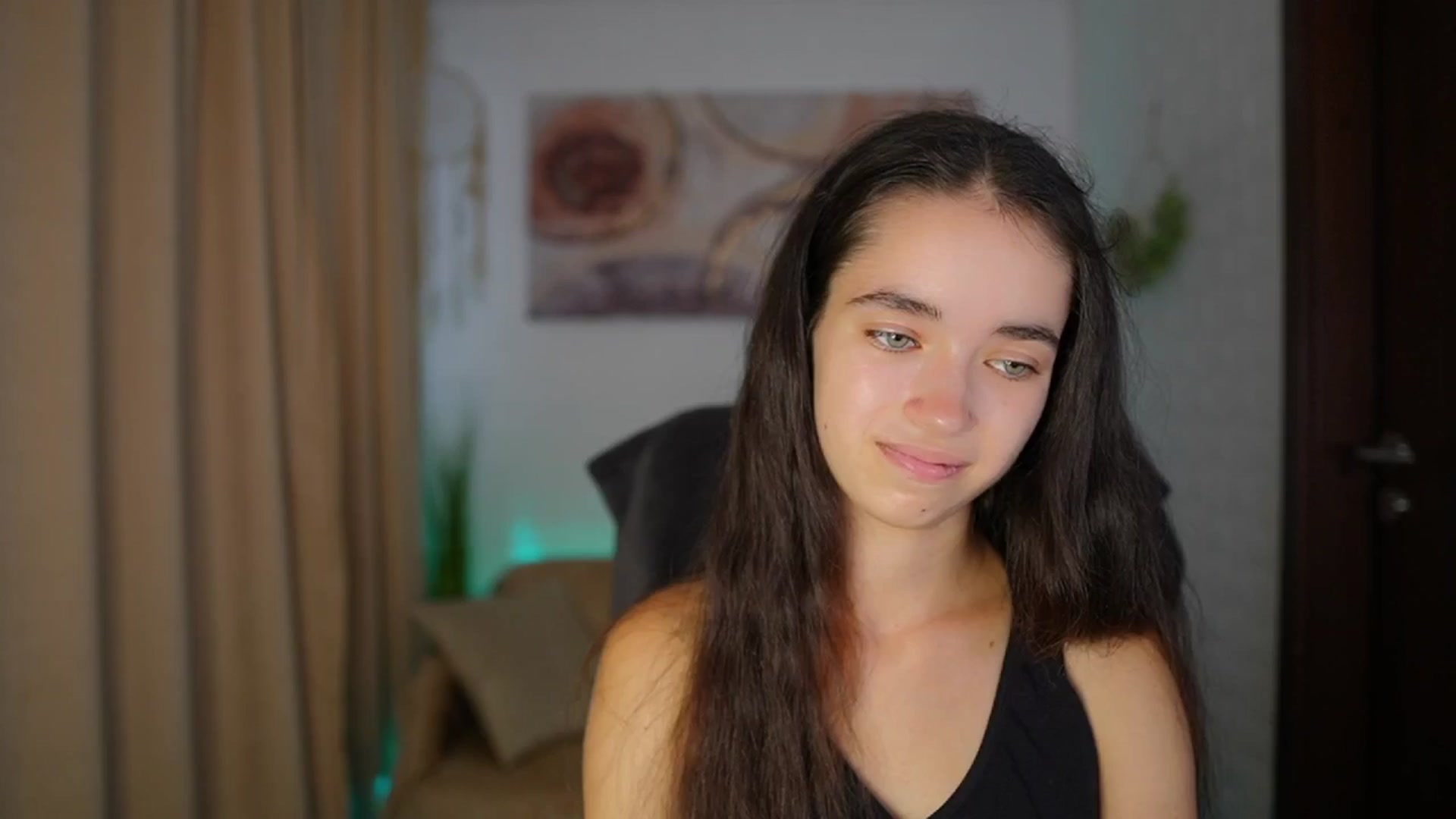 Gallery image thumbnail from Gia_Paige18's myfreecams stream on, 08/26/2024, 10:01 image 3 of 20