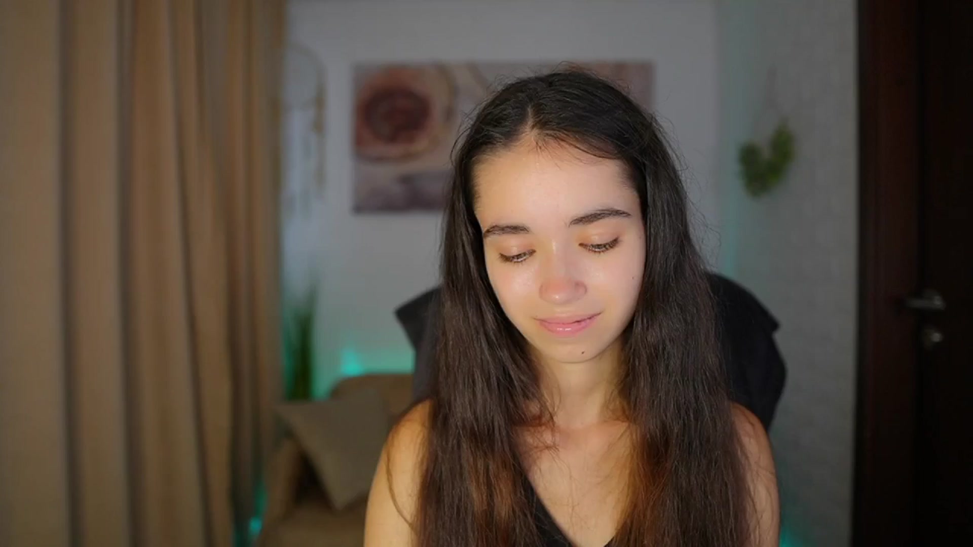 Gallery image thumbnail from Gia_Paige18's myfreecams stream on, 08/26/2024, 10:01 image 15 of 20