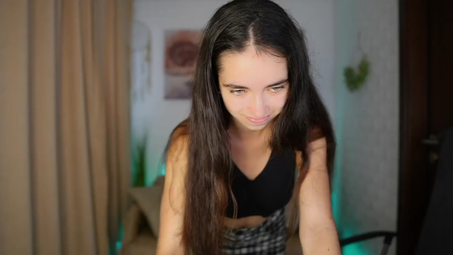 Gallery image thumbnail from Gia_Paige18's myfreecams stream on, 08/26/2024, 10:01 image 4 of 20