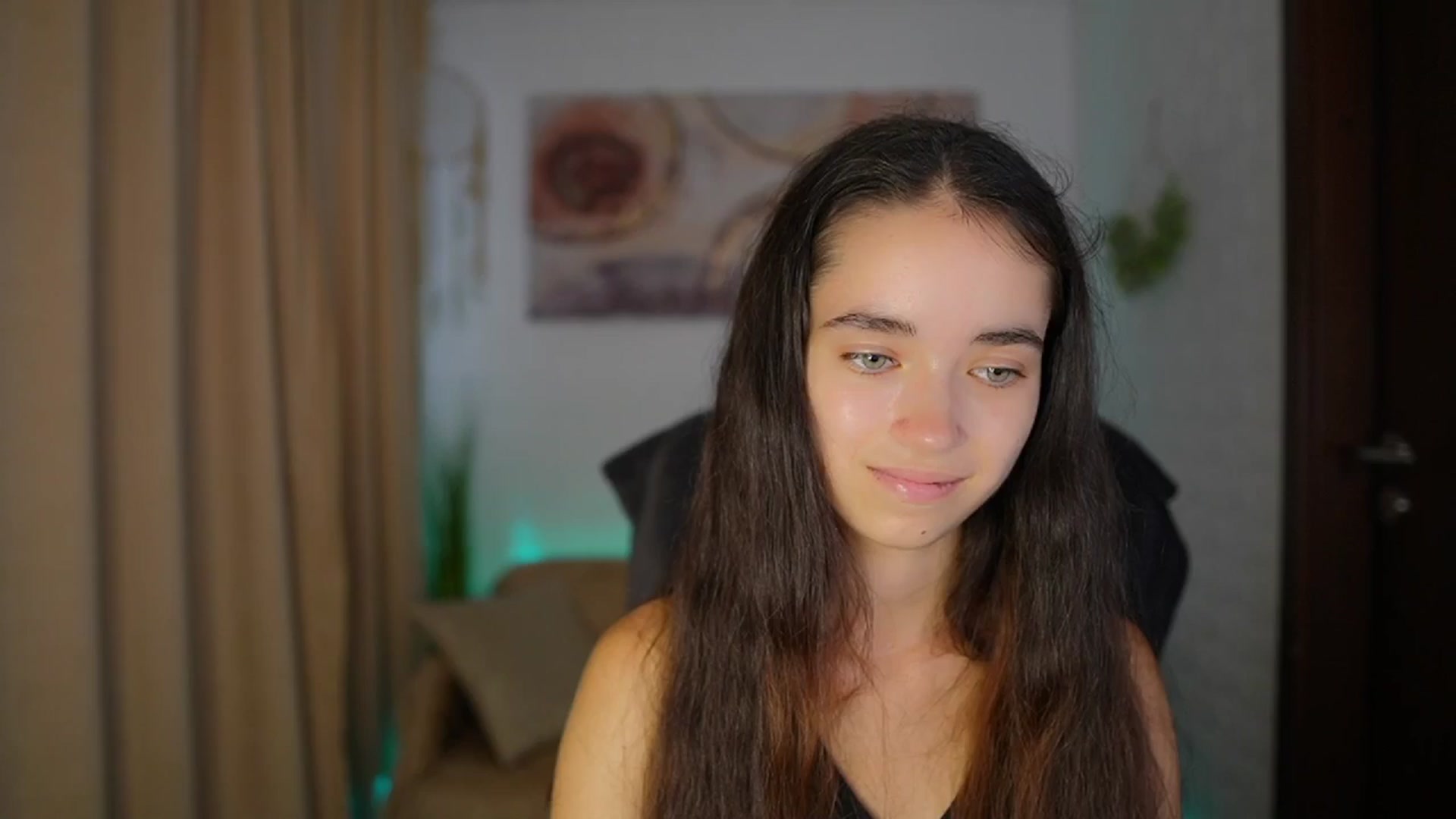 Gallery image thumbnail from Gia_Paige18's myfreecams stream on, 08/26/2024, 10:01 image 19 of 20