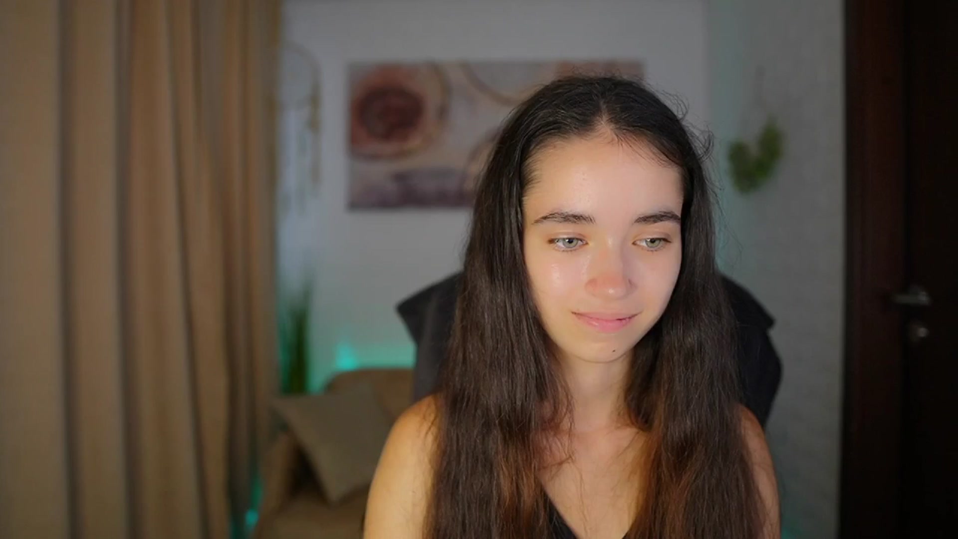 Gallery image thumbnail from Gia_Paige18's myfreecams stream on, 08/26/2024, 10:01 image 18 of 20