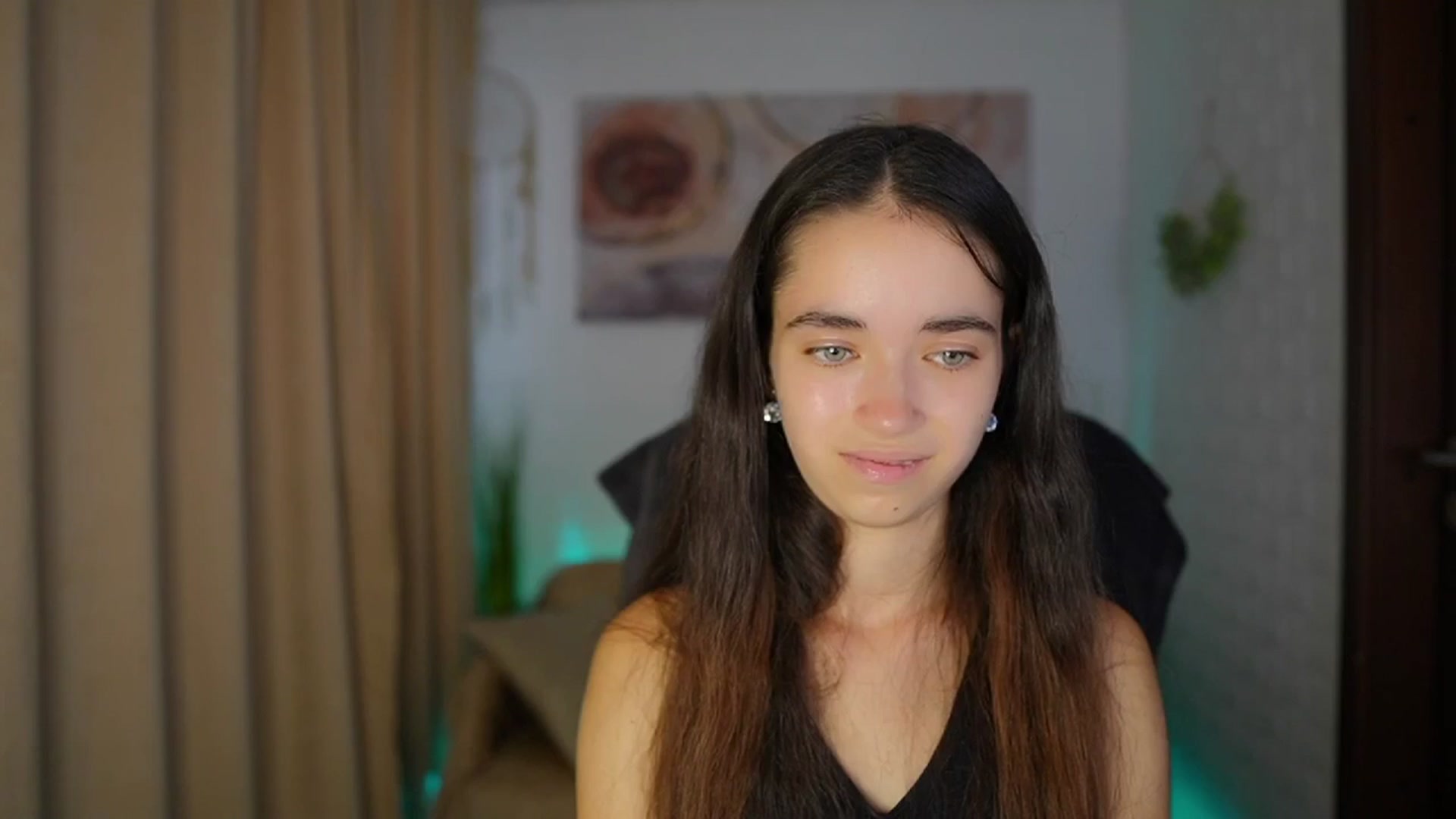 Gallery image thumbnail from Gia_Paige18's myfreecams stream on, 08/26/2024, 11:17 image 18 of 20