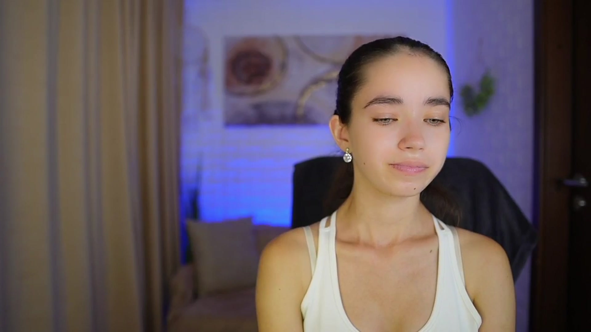 Gallery image thumbnail from Gia_Paige18's myfreecams stream on, 08/28/2024, 10:50 image 7 of 20