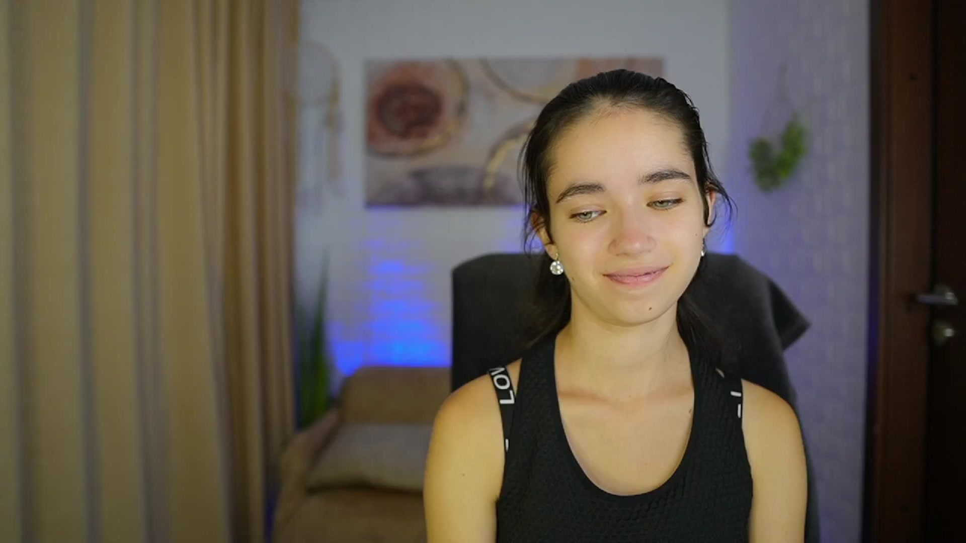 Gallery image thumbnail from Gia_Paige18's myfreecams stream on, 09/03/2024, 08:36 image 12 of 20