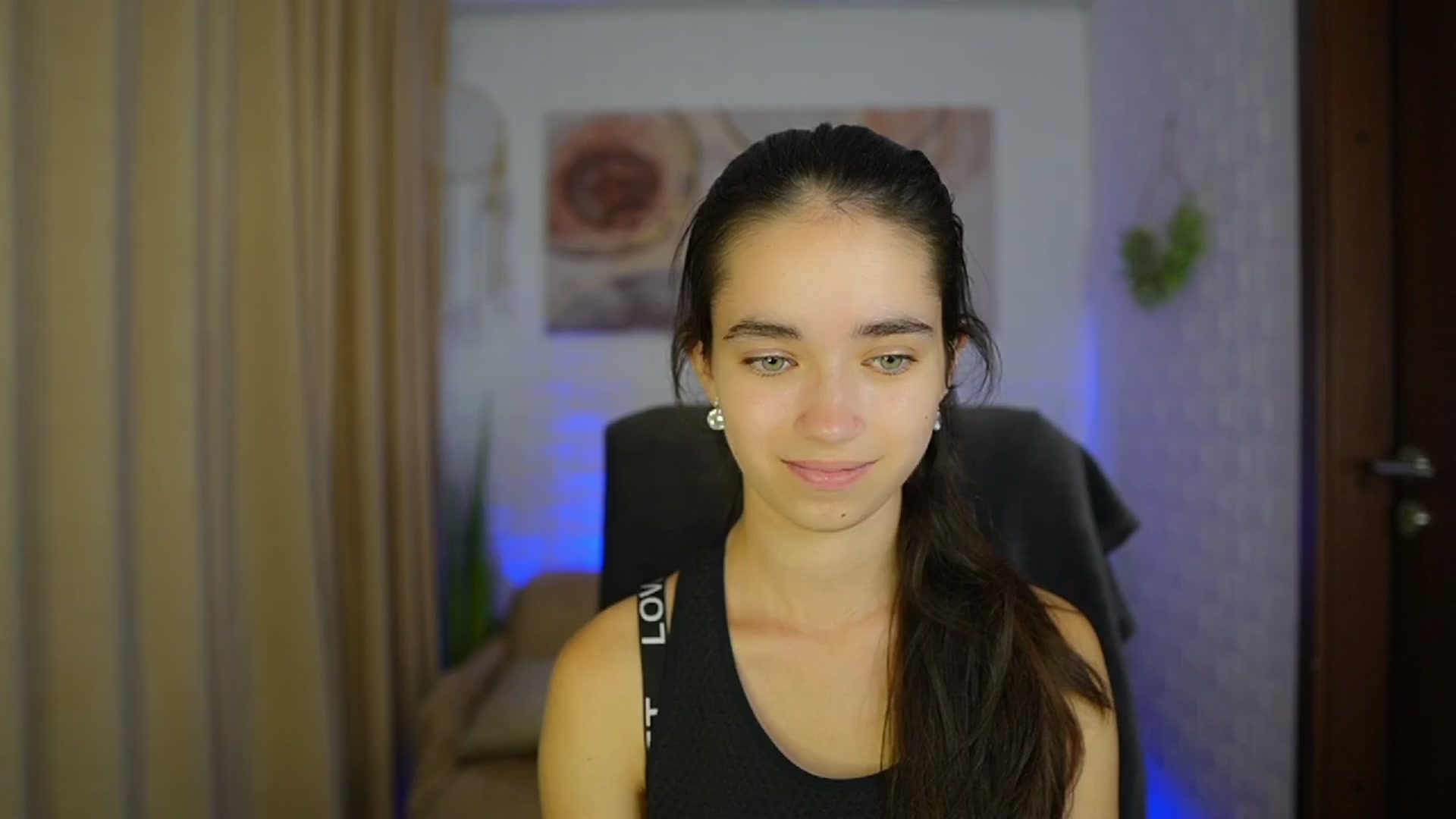 Gallery image thumbnail from Gia_Paige18's myfreecams stream on, 09/03/2024, 10:17 image 3 of 20