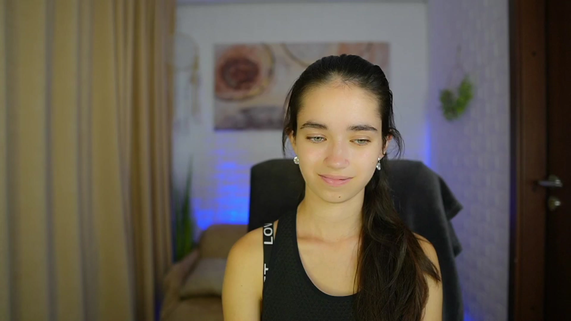 Gallery image thumbnail from Gia_Paige18's myfreecams stream on, 09/03/2024, 10:17 image 2 of 20
