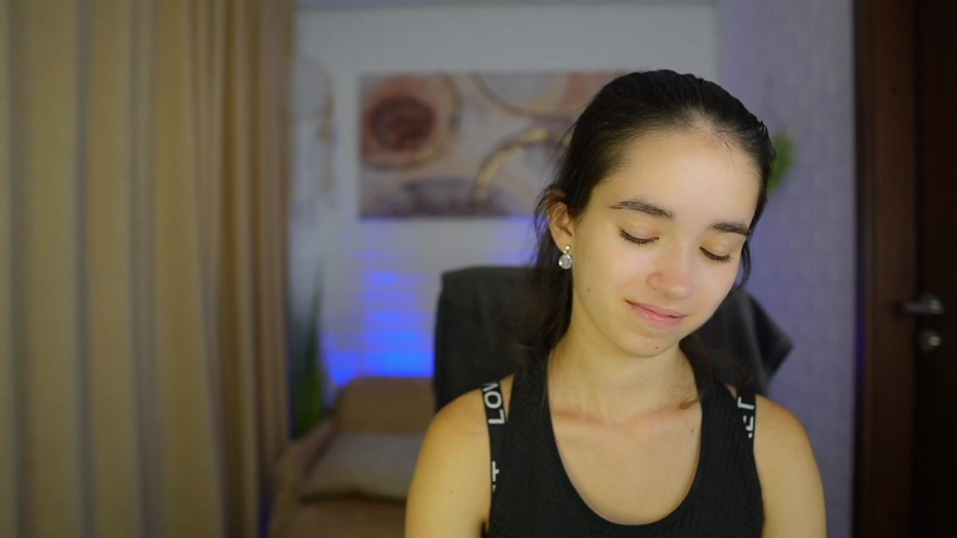 Gallery image thumbnail from Gia_Paige18's myfreecams stream on, 09/03/2024, 12:41 image 15 of 20