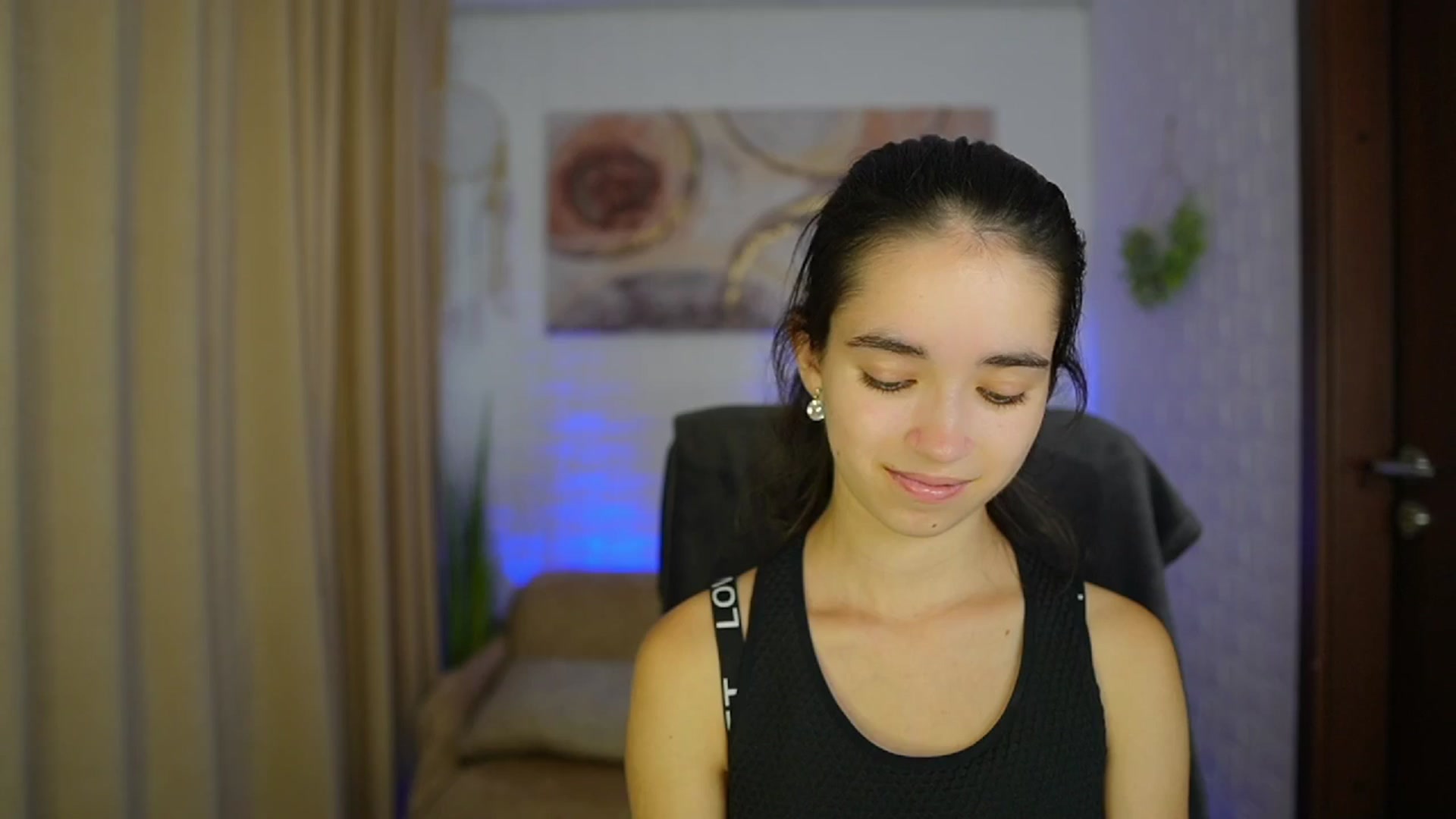 Gallery image thumbnail from Gia_Paige18's myfreecams stream on, 09/03/2024, 12:41 image 2 of 20