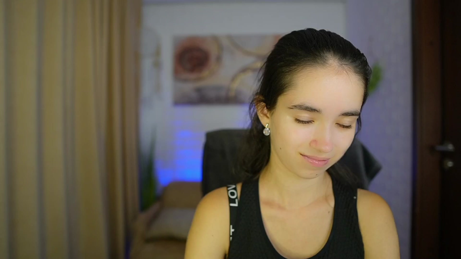 Gallery image thumbnail from Gia_Paige18's myfreecams stream on, 09/03/2024, 12:41 image 5 of 20
