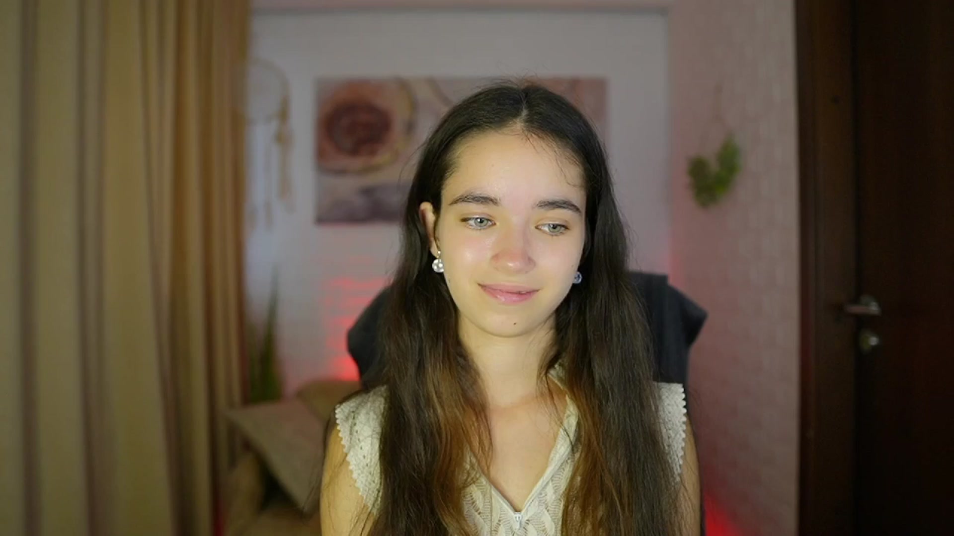 Gallery image thumbnail from Gia_Paige18's myfreecams stream on, 09/04/2024, 13:15 image 16 of 20