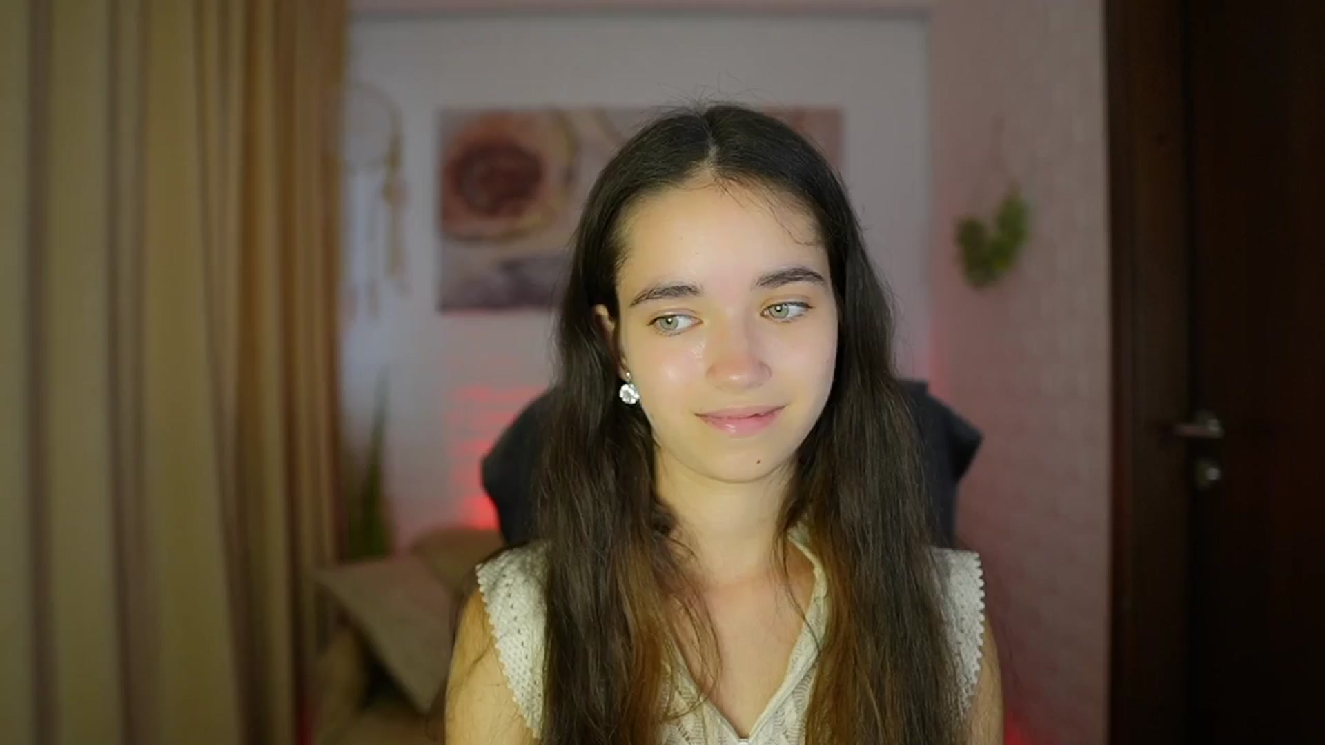 Gallery image thumbnail from Gia_Paige18's myfreecams stream on, 09/04/2024, 13:15 image 20 of 20