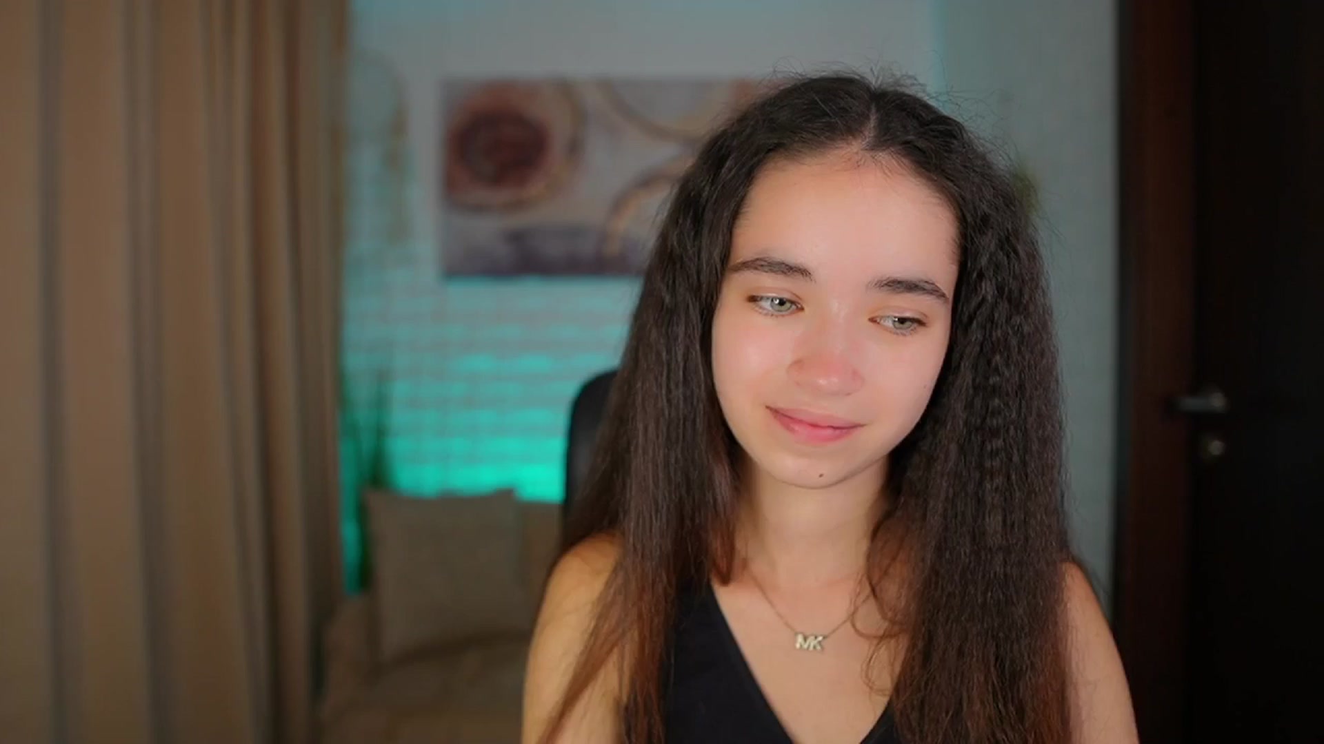 Gallery image thumbnail from Gia_Paige18's myfreecams stream on, 09/13/2024, 13:01 image 18 of 20
