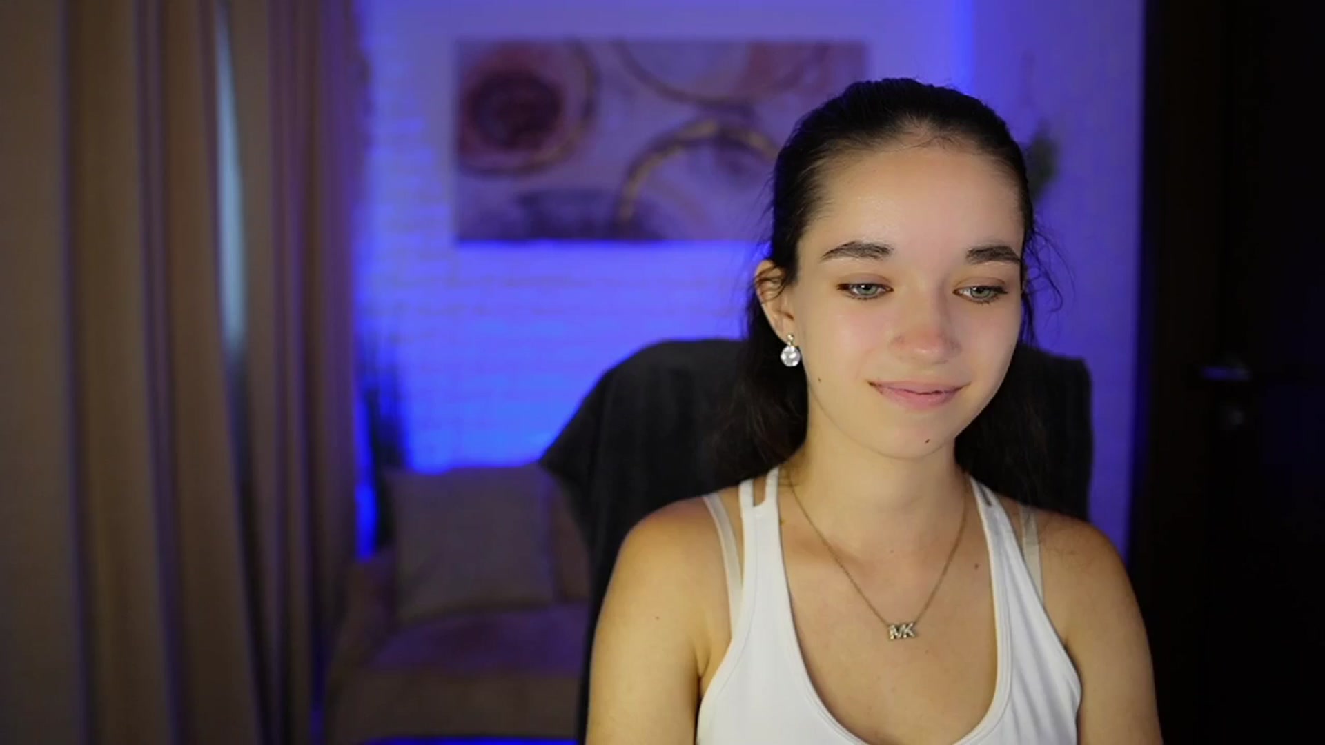 Gallery image thumbnail from Gia_Paige18's myfreecams stream on, 09/17/2024, 11:31 image 6 of 20