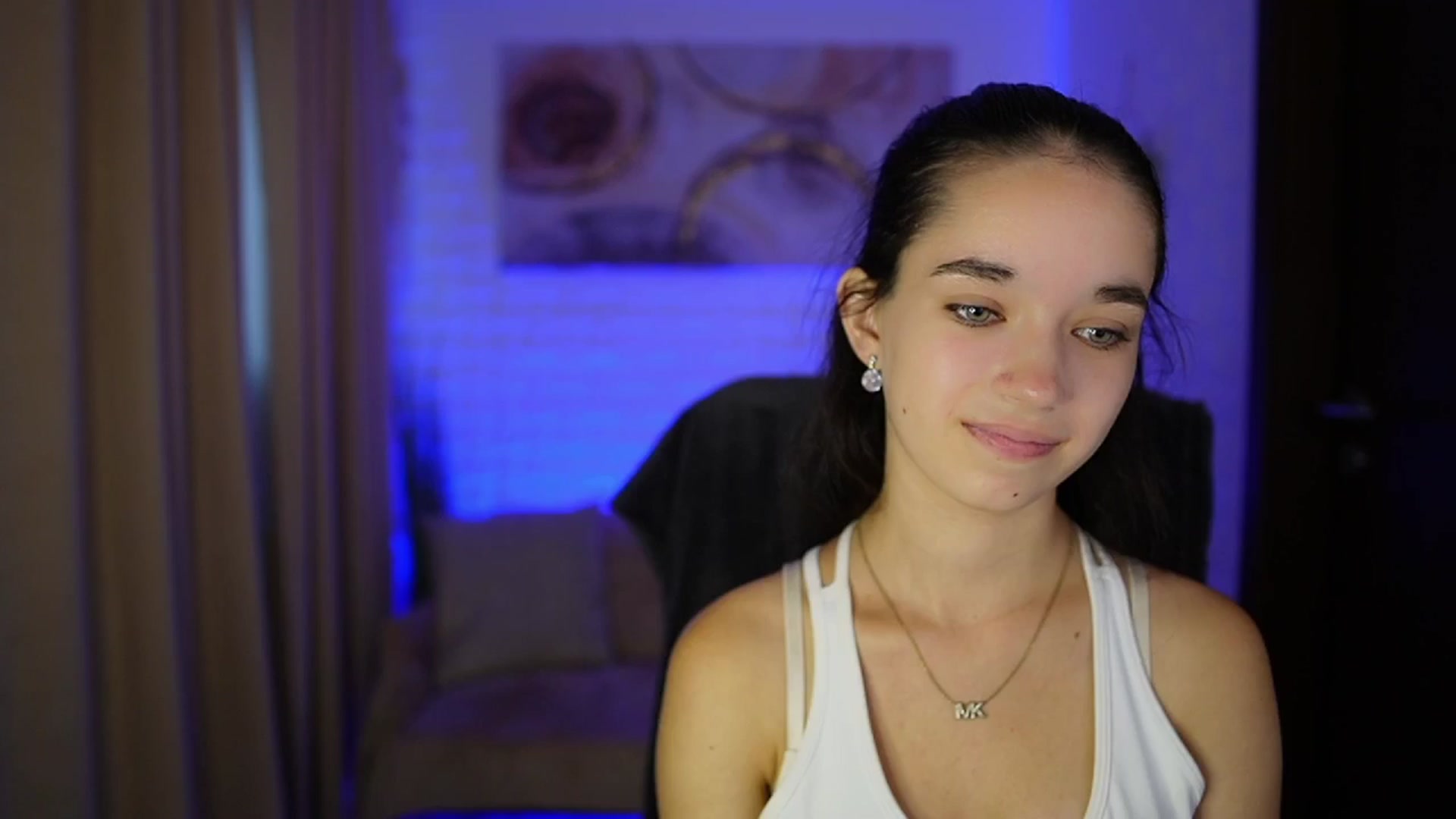 Gallery image thumbnail from Gia_Paige18's myfreecams stream on, 09/17/2024, 13:08 image 1 of 20