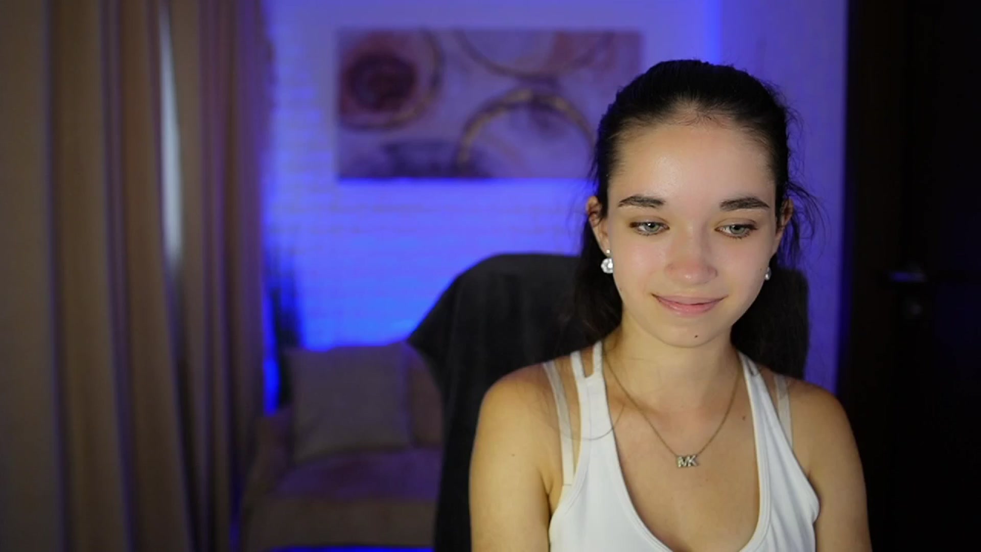 Gallery image thumbnail from Gia_Paige18's myfreecams stream on, 09/17/2024, 13:08 image 18 of 20