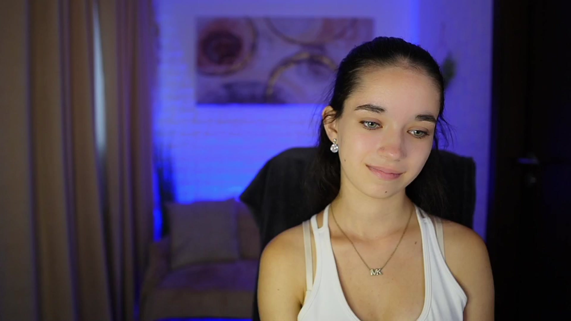 Gallery image thumbnail from Gia_Paige18's myfreecams stream on, 09/17/2024, 13:08 image 2 of 20
