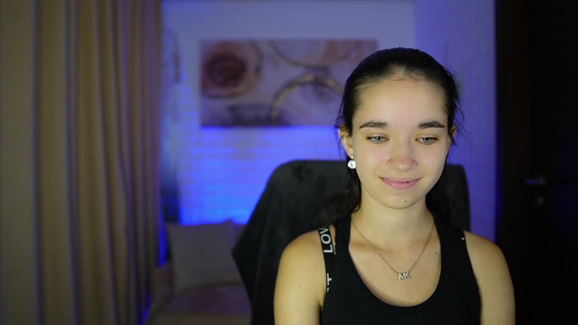 Gallery image thumbnail from Gia_Paige18's myfreecams stream on, 09/22/2024, 11:05 image 12 of 20