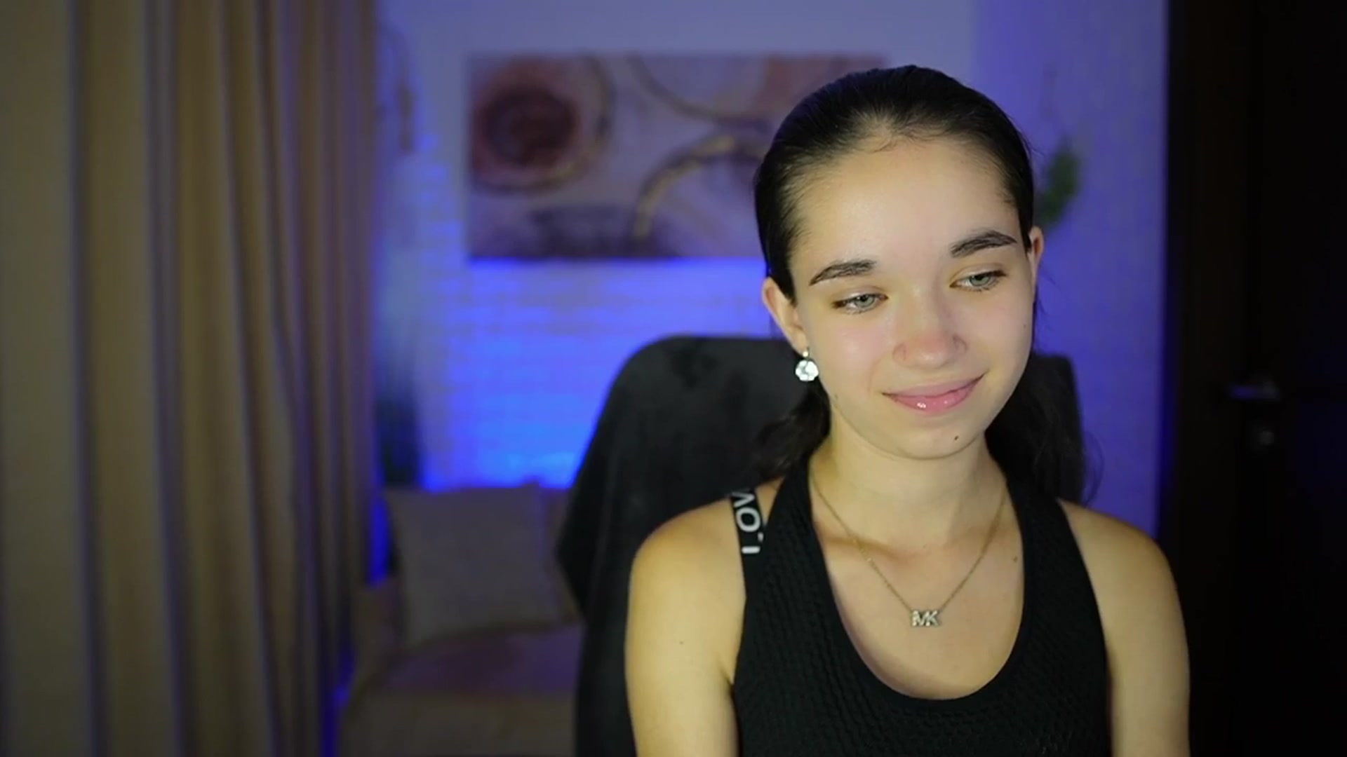 Gallery image thumbnail from Gia_Paige18's myfreecams stream on, 09/22/2024, 15:04 image 17 of 20