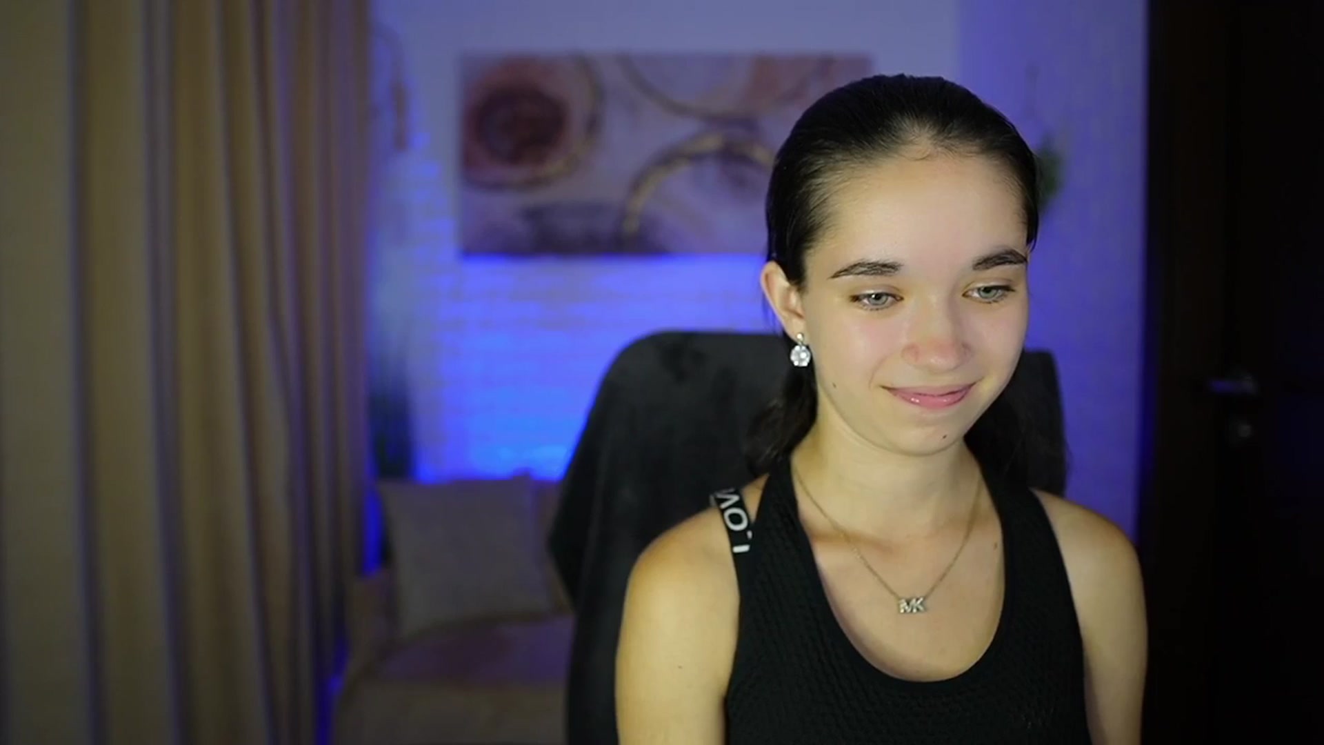 Gallery image thumbnail from Gia_Paige18's myfreecams stream on, 09/22/2024, 15:04 image 16 of 20