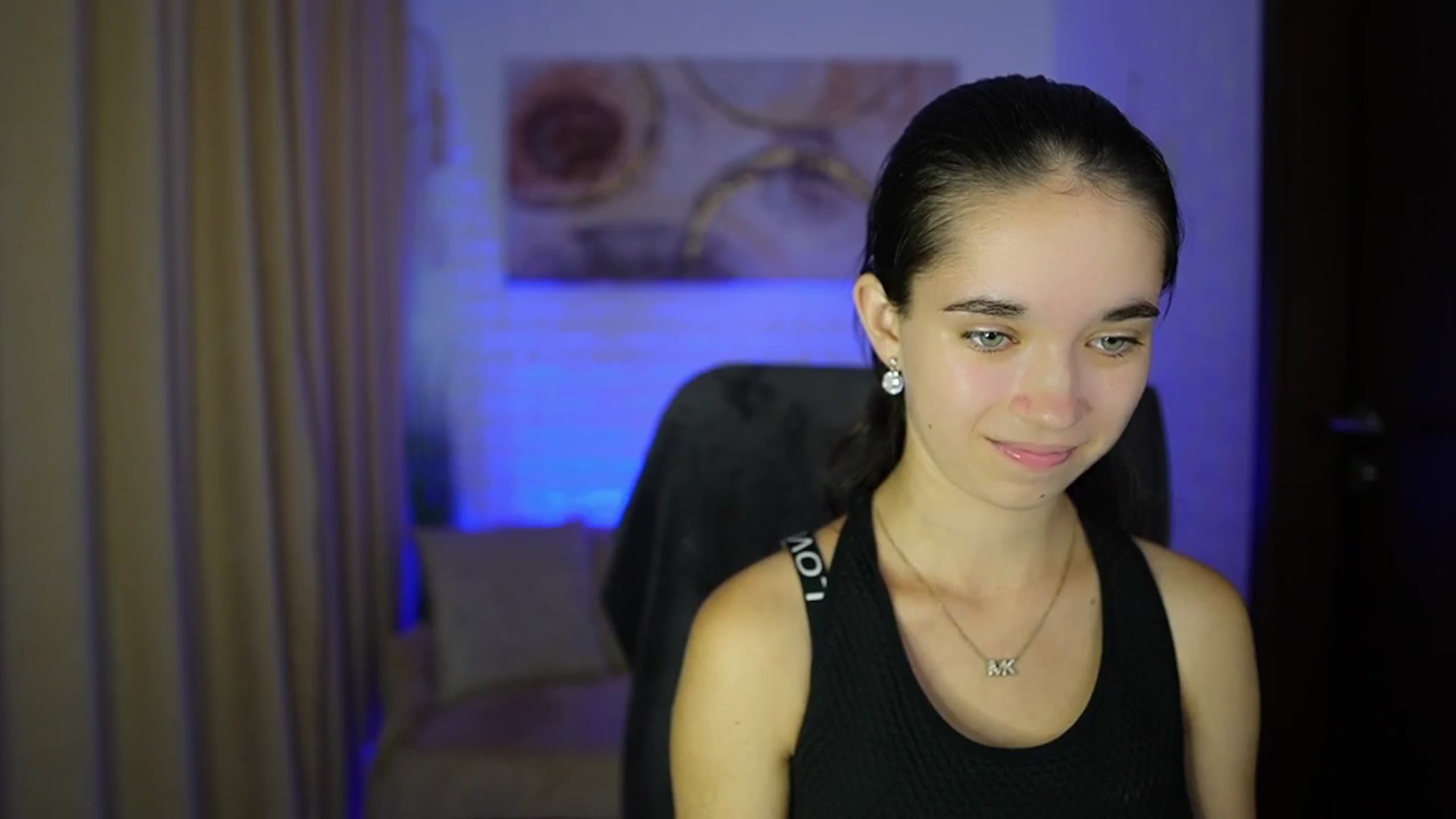 Gallery image thumbnail from Gia_Paige18's myfreecams stream on, 09/22/2024, 15:04 image 11 of 20