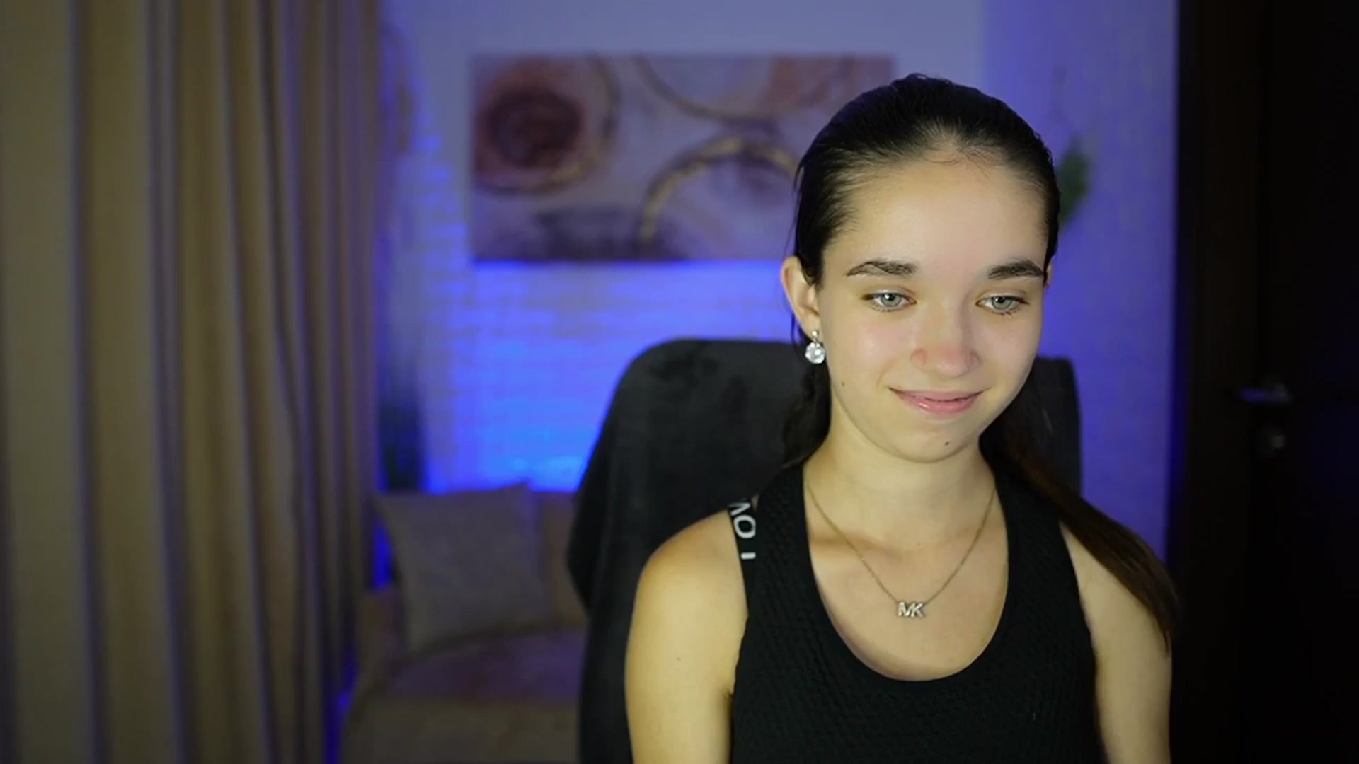 Gallery image thumbnail from Gia_Paige18's myfreecams stream on, 09/22/2024, 18:03 image 1 of 20