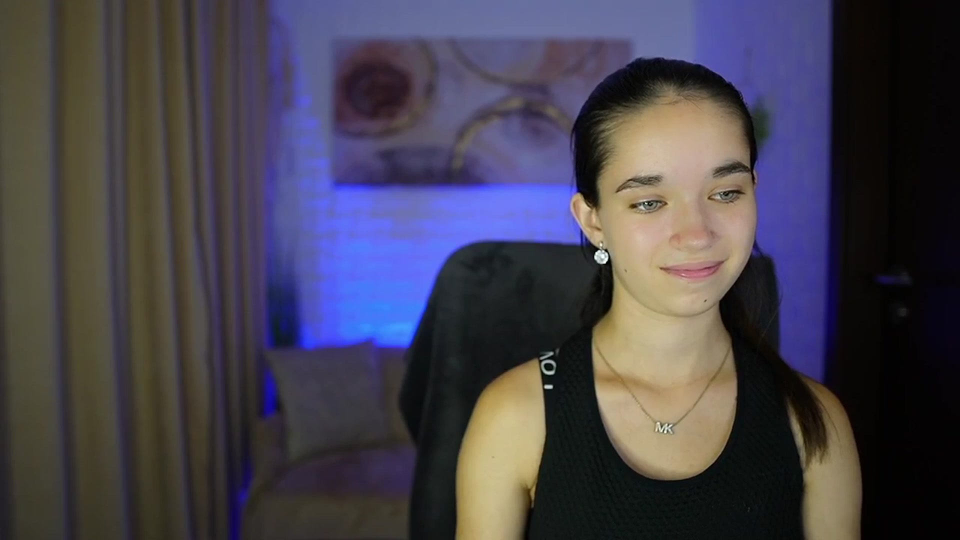 Gallery image thumbnail from Gia_Paige18's myfreecams stream on, 09/22/2024, 18:03 image 5 of 20