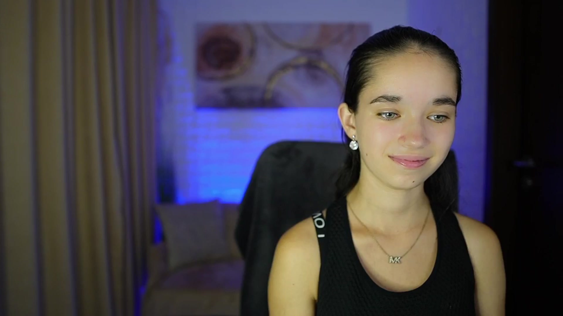 Gallery image thumbnail from Gia_Paige18's myfreecams stream on, 09/22/2024, 18:03 image 10 of 20