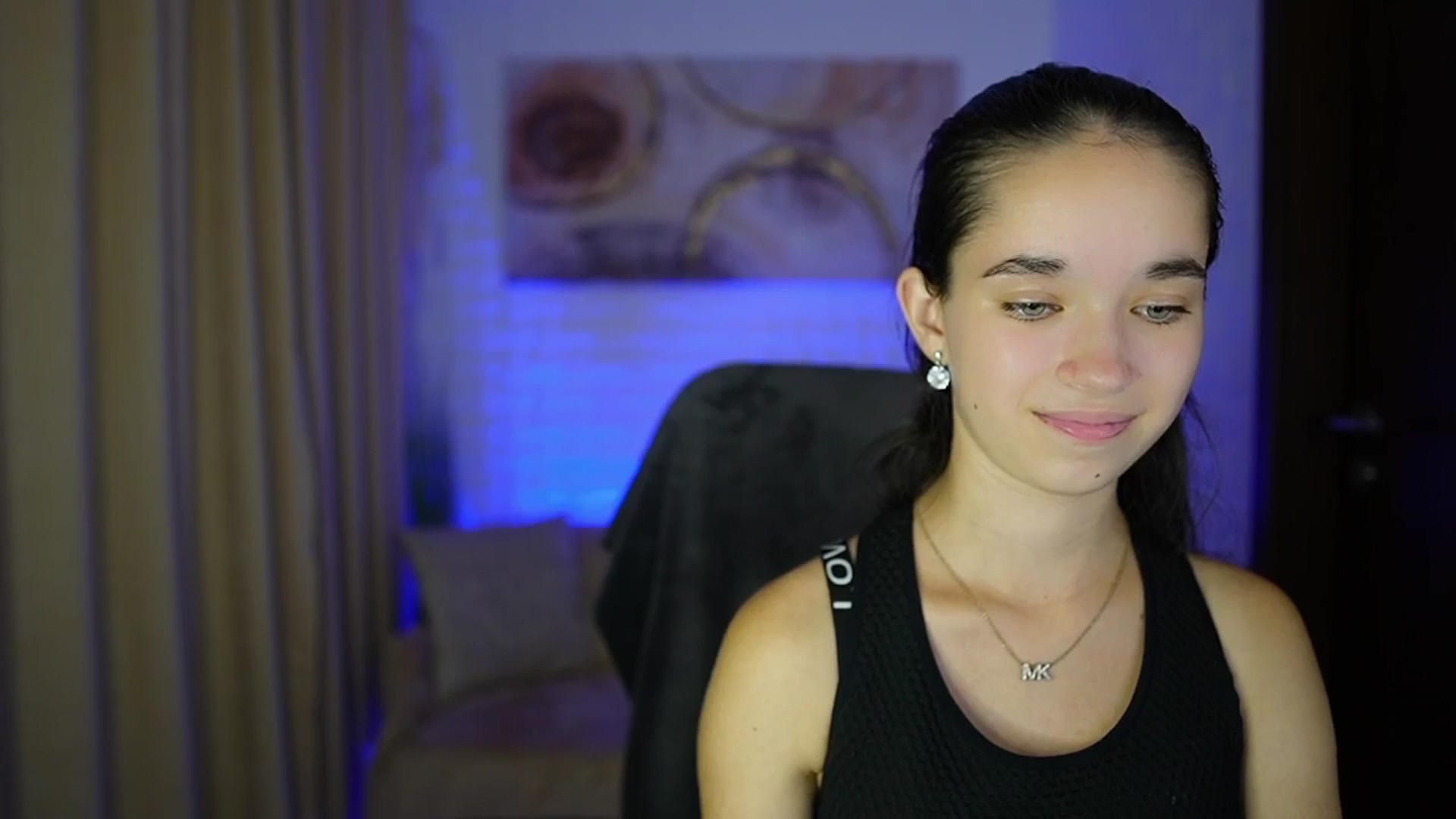 Gallery image thumbnail from Gia_Paige18's myfreecams stream on, 09/22/2024, 18:03 image 18 of 20