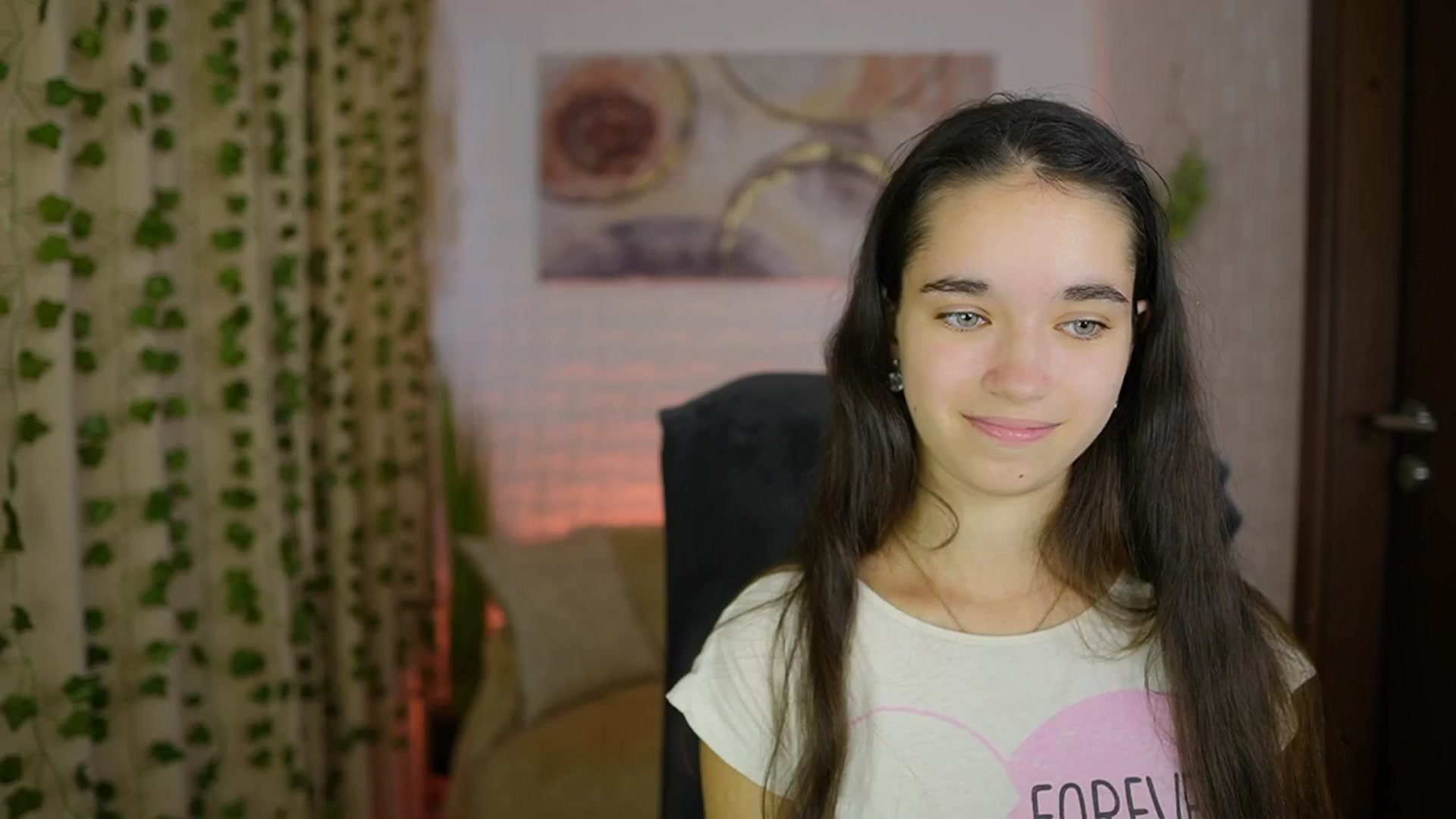 Gallery image thumbnail from Gia_Paige18's myfreecams stream on, 09/27/2024, 13:05 image 6 of 20