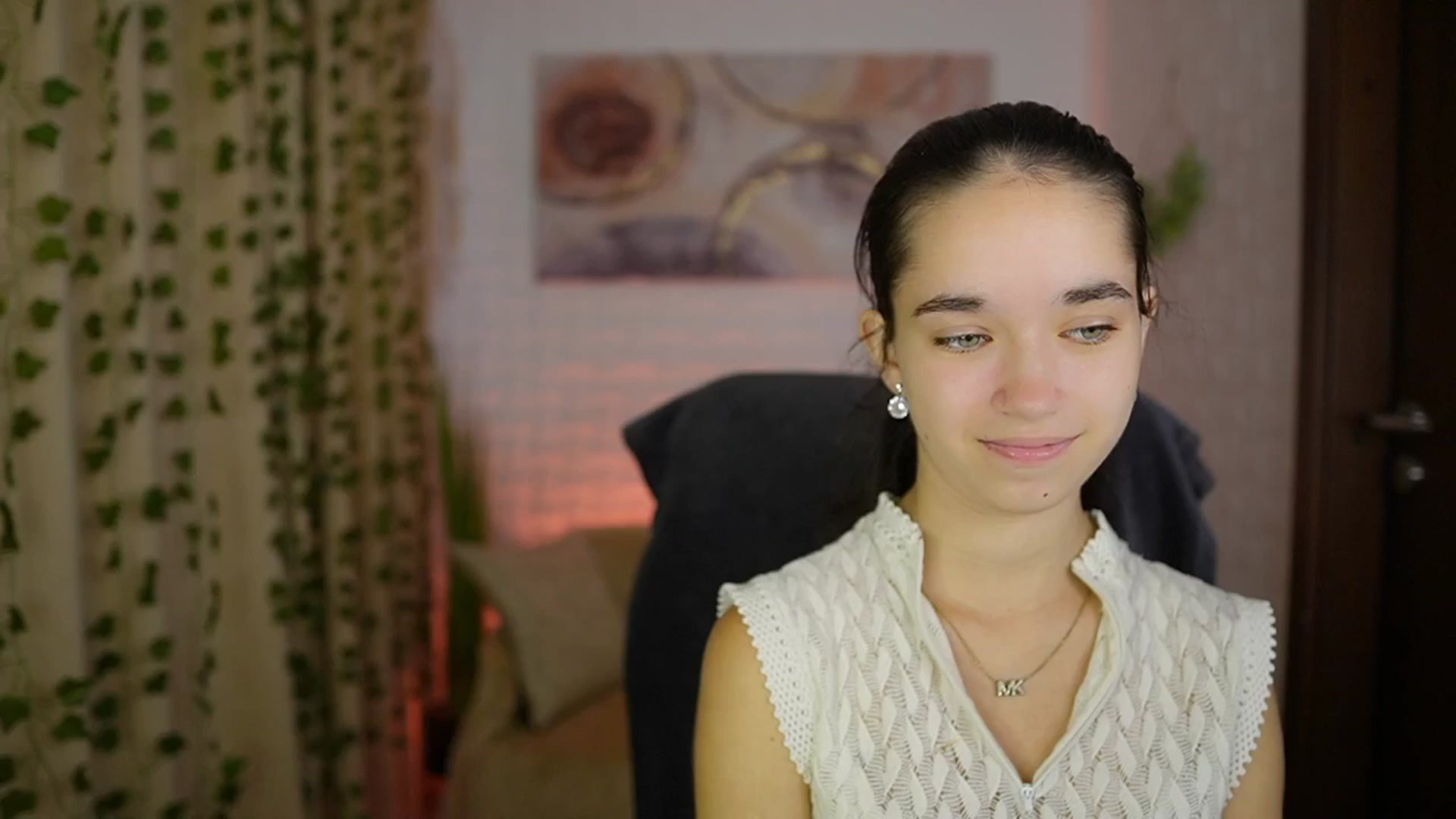 Gallery image thumbnail from Gia_Paige18's myfreecams stream on, 09/28/2024, 10:12 image 12 of 20