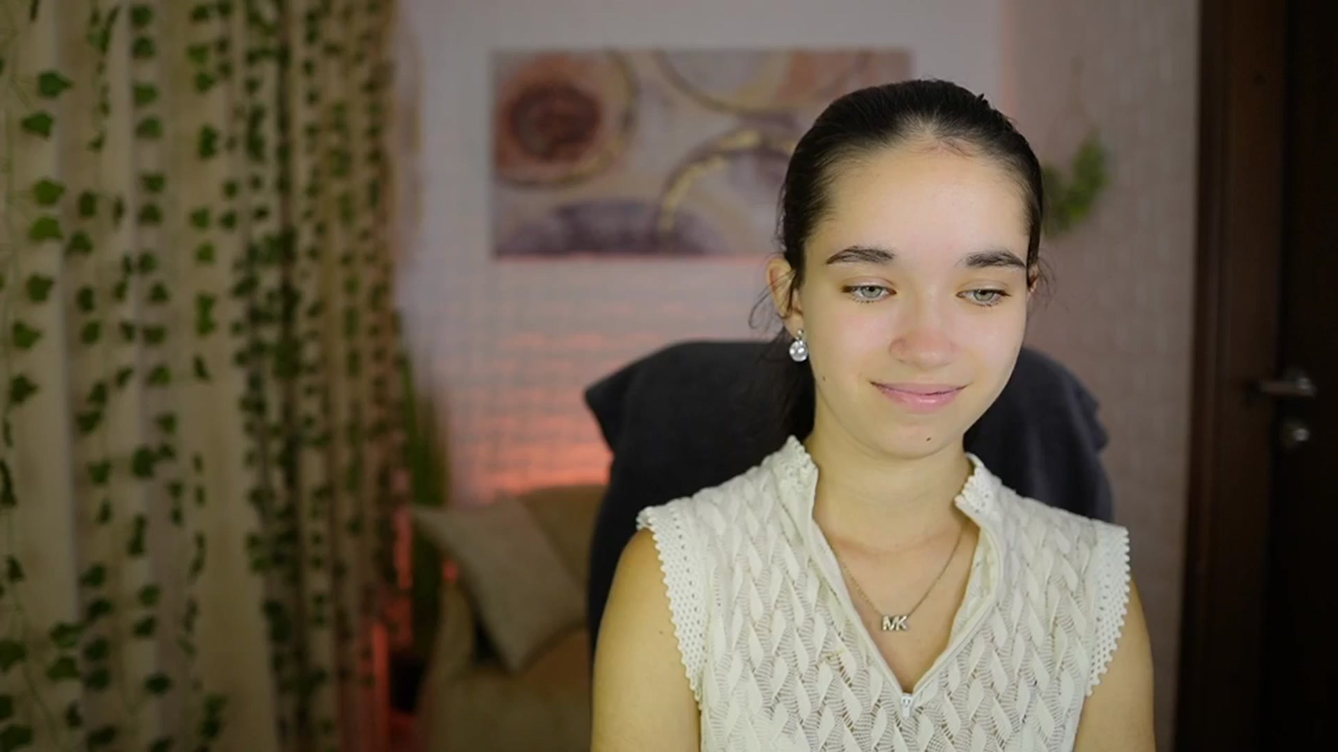 Gallery image thumbnail from Gia_Paige18's myfreecams stream on, 09/28/2024, 12:13 image 6 of 20
