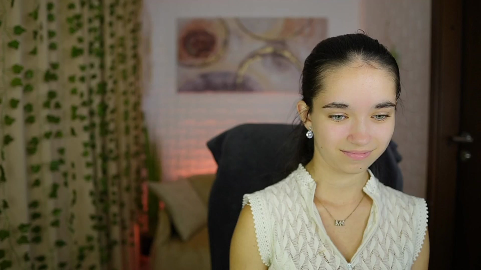 Gallery image thumbnail from Gia_Paige18's myfreecams stream on, 09/28/2024, 12:13 image 19 of 20