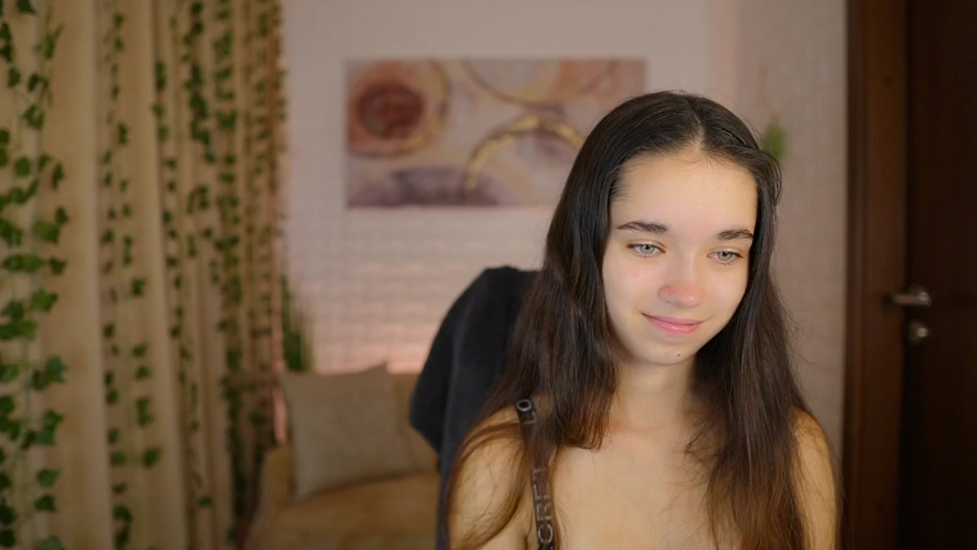 Gallery image thumbnail from Gia_Paige18's myfreecams stream on, 10/04/2024, 09:52 image 7 of 20