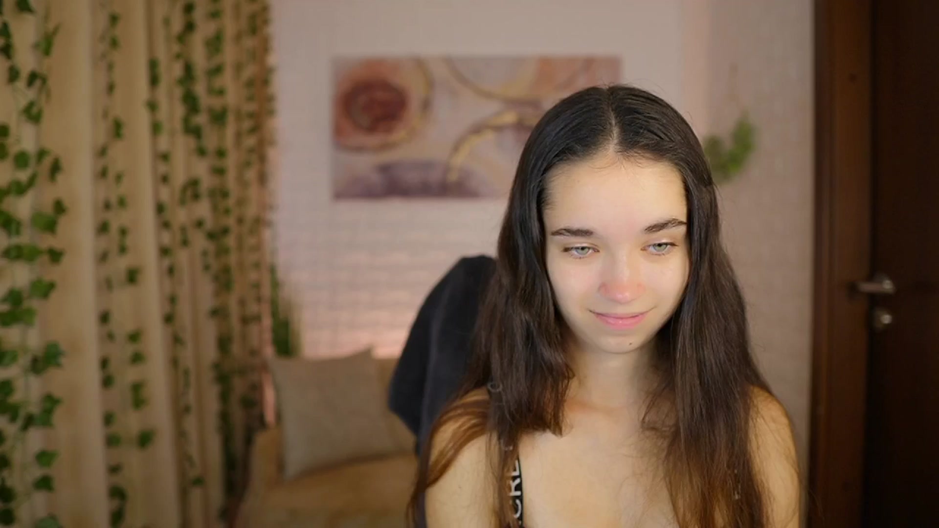 Gallery image thumbnail from Gia_Paige18's myfreecams stream on, 10/04/2024, 09:52 image 6 of 20
