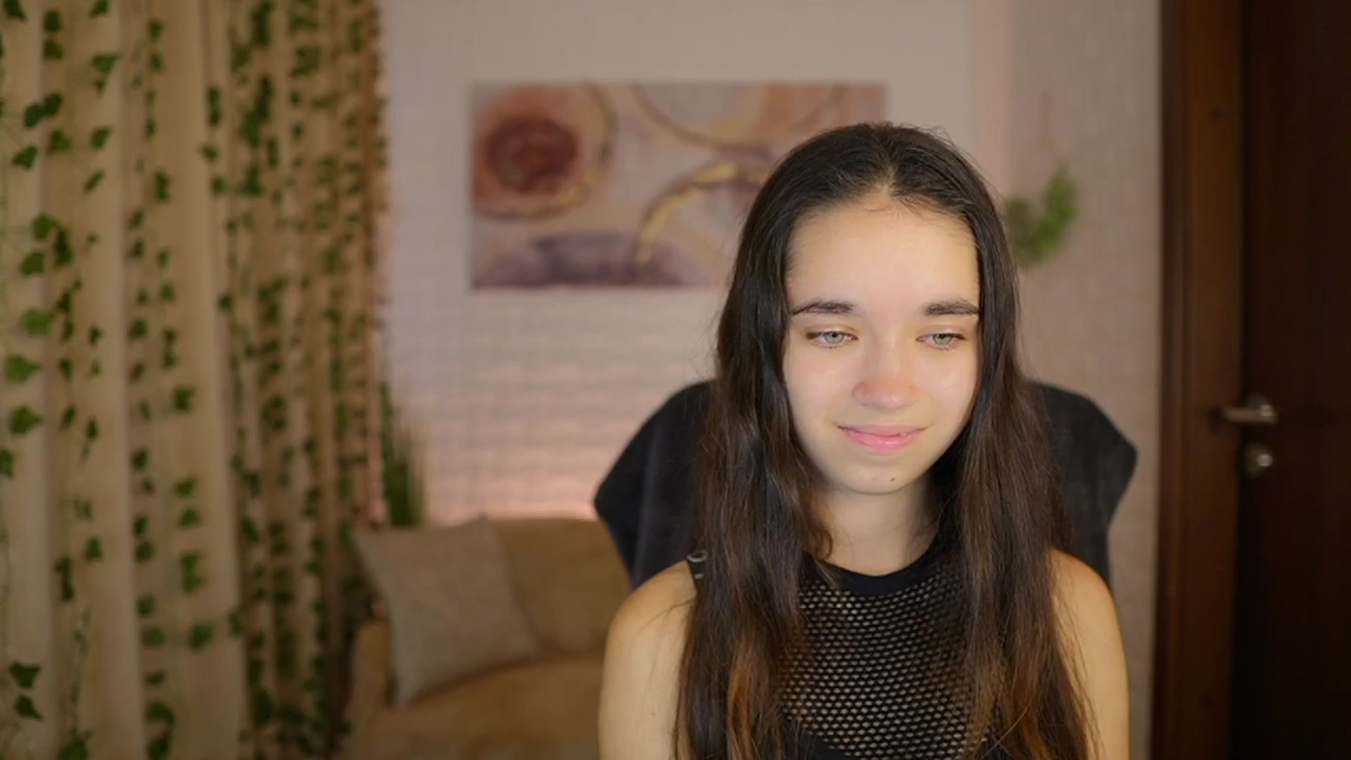 Gallery image thumbnail from Gia_Paige18's myfreecams stream on, 10/04/2024, 12:28 image 13 of 20