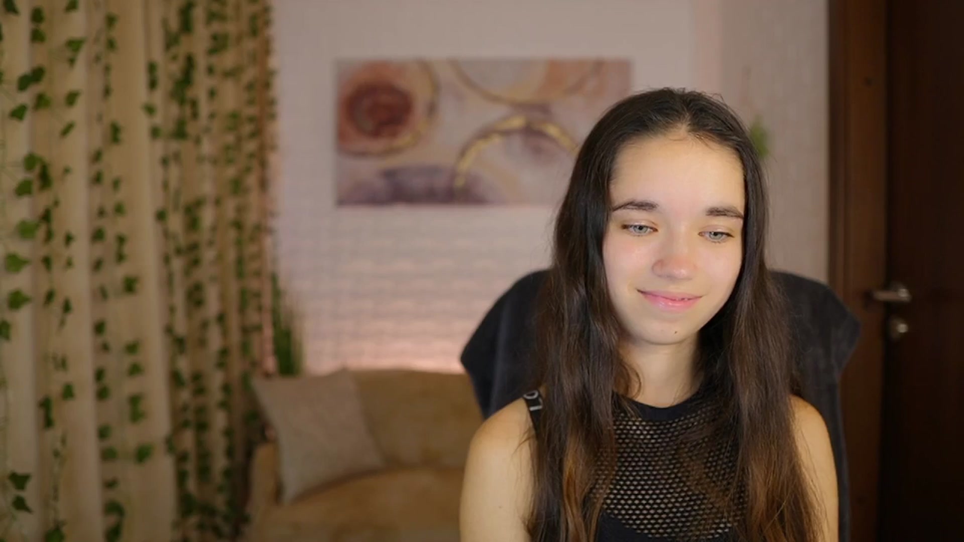 Gallery image thumbnail from Gia_Paige18's myfreecams stream on, 10/04/2024, 12:28 image 19 of 20